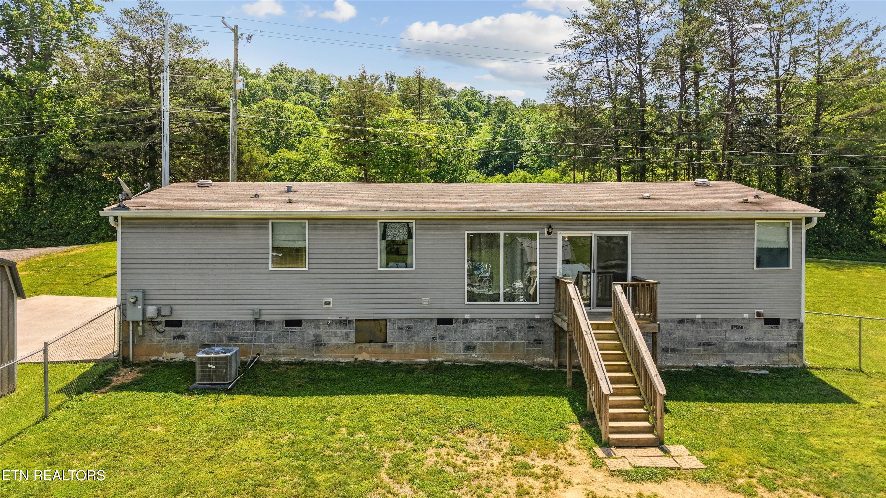 369 Possum Valley Rd