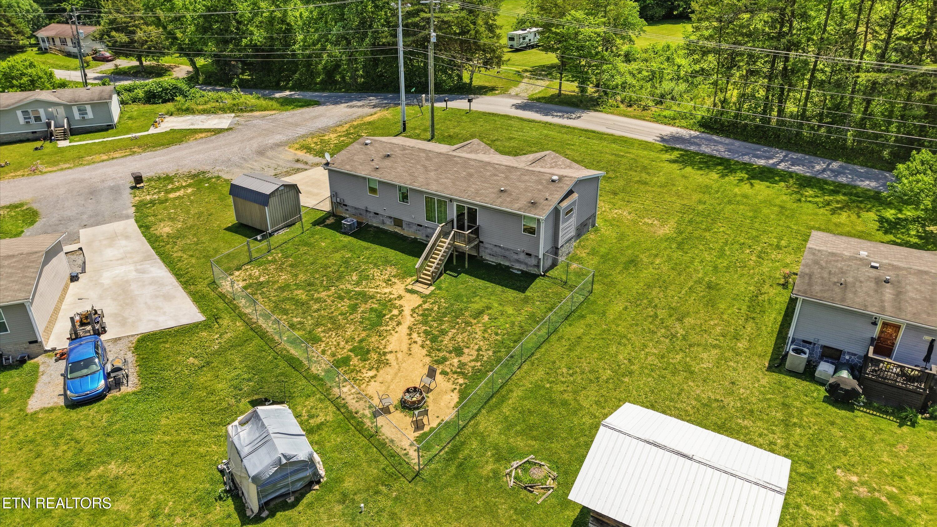 369 Possum Valley Rd