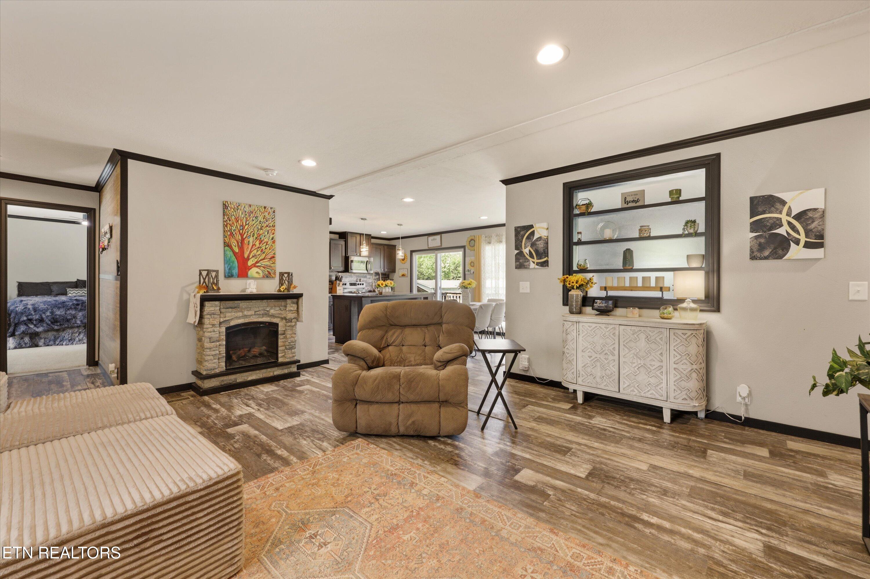 369 Possum Valley Rd