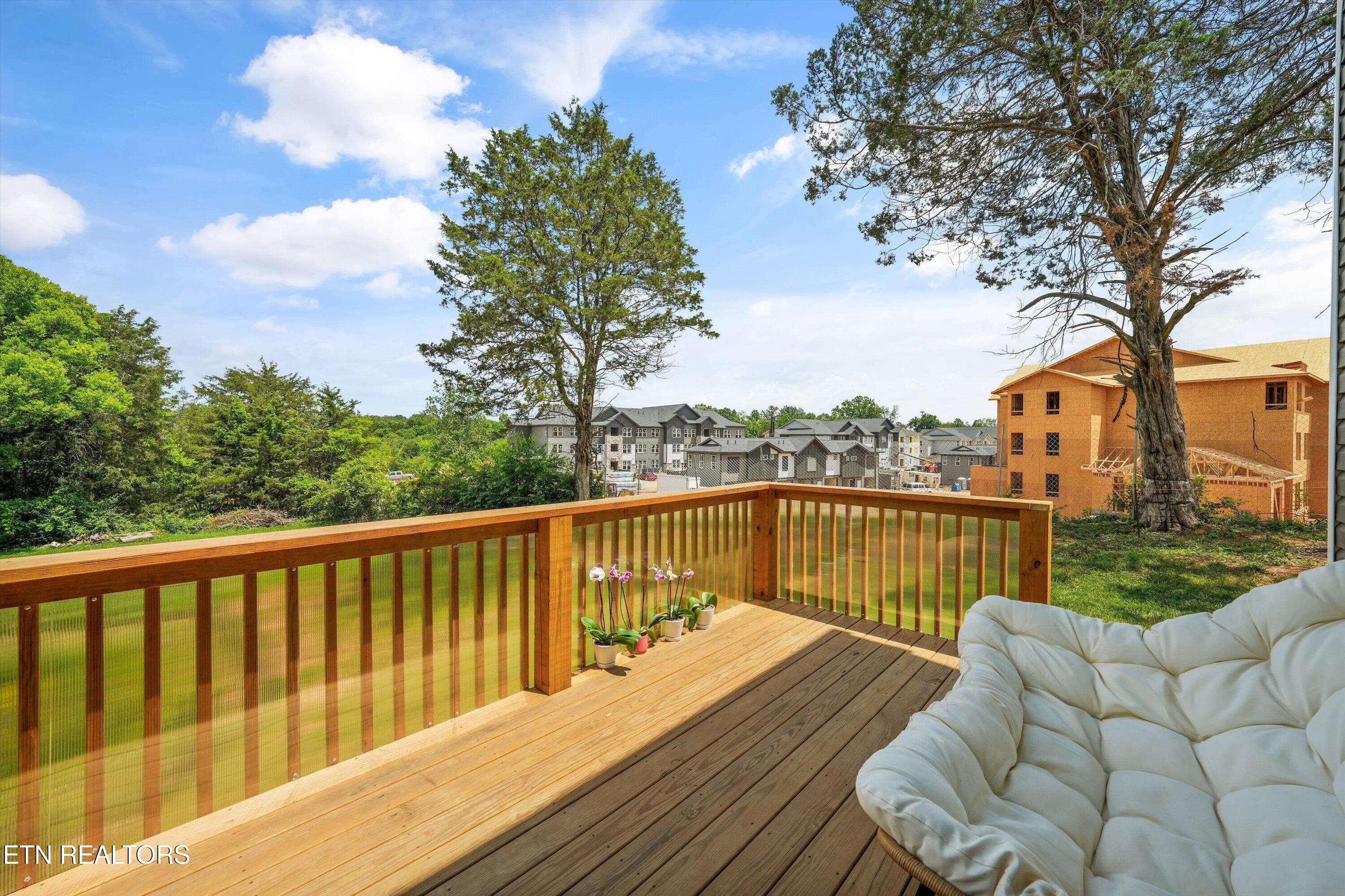 1006 Letsinger Cove Lane