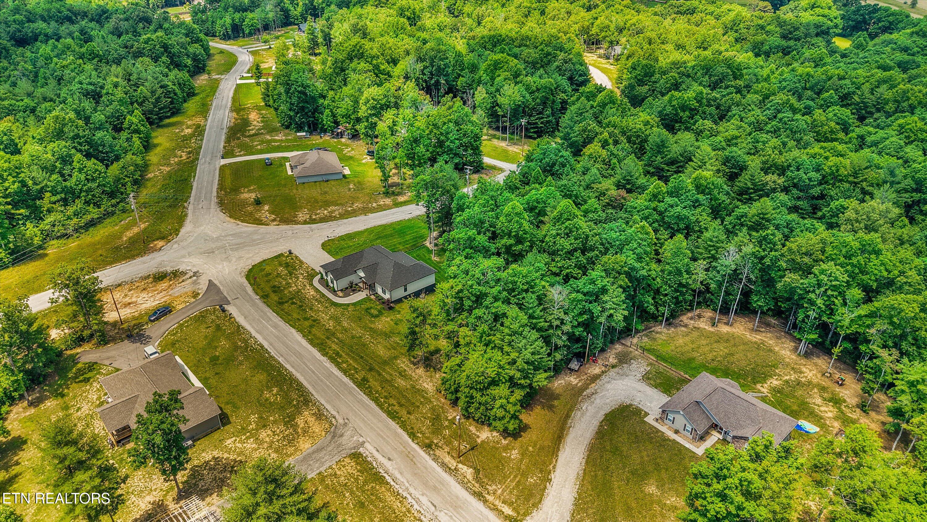 738 Toomey Falls Rd