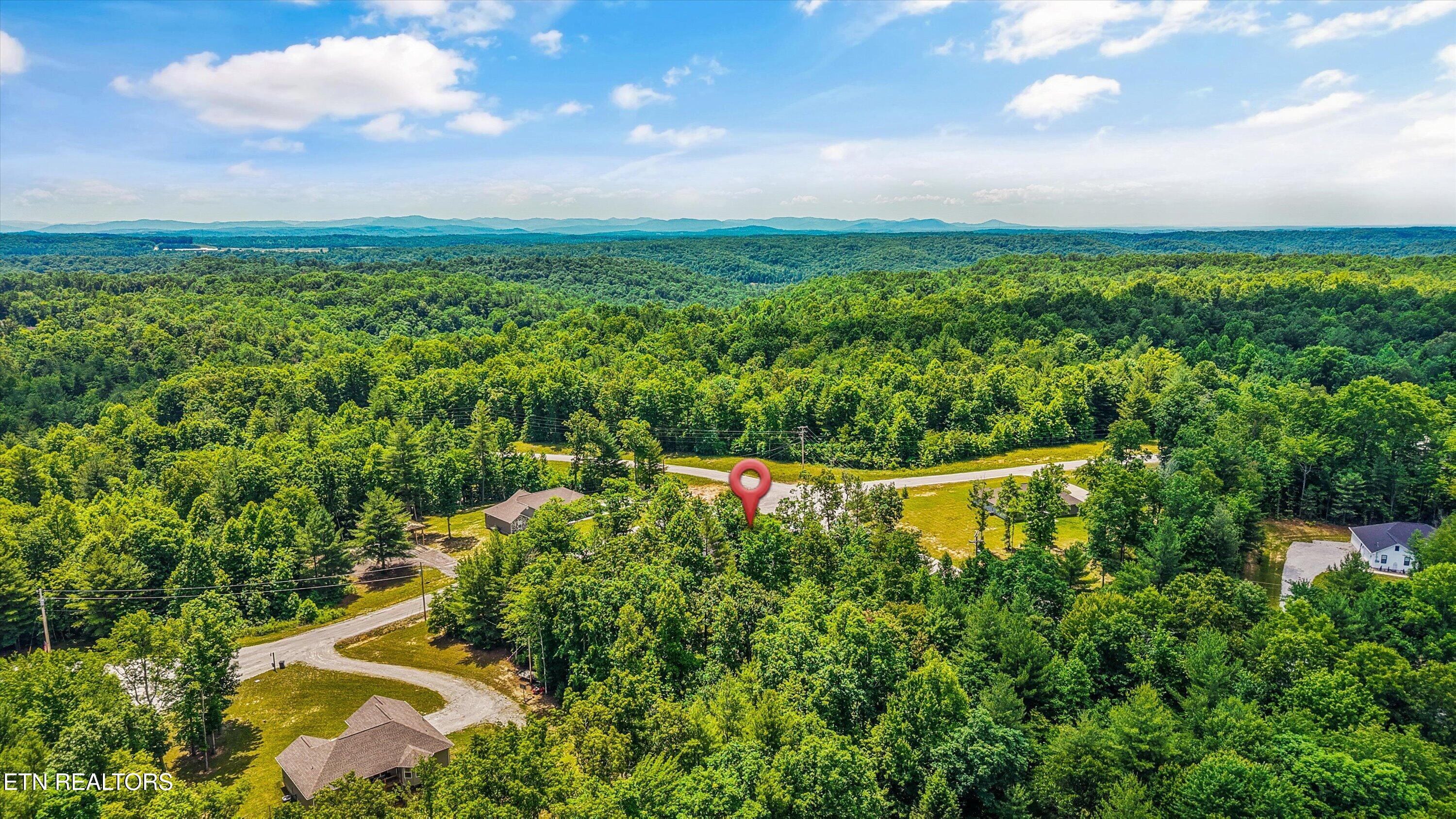 738 Toomey Falls Rd