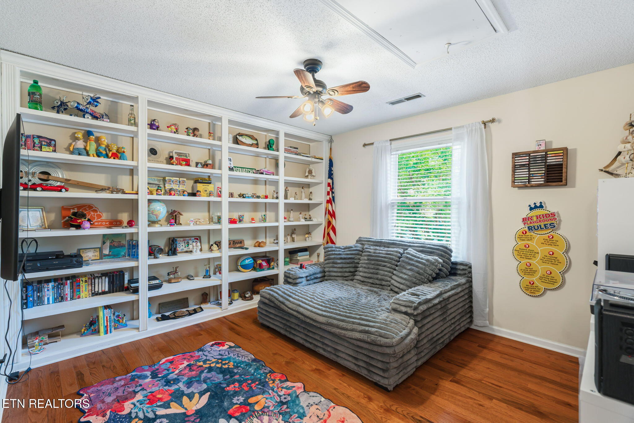 10502 Raven Court