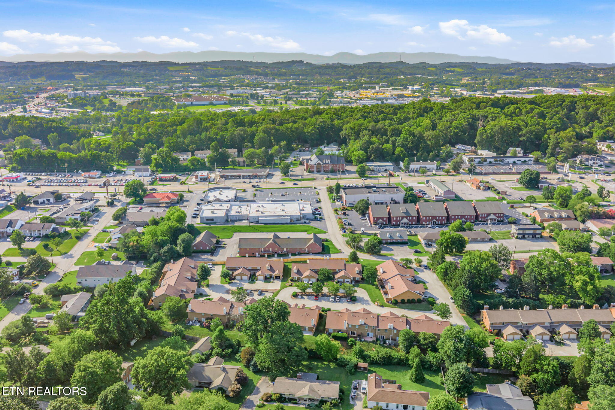 10502 Raven Court
