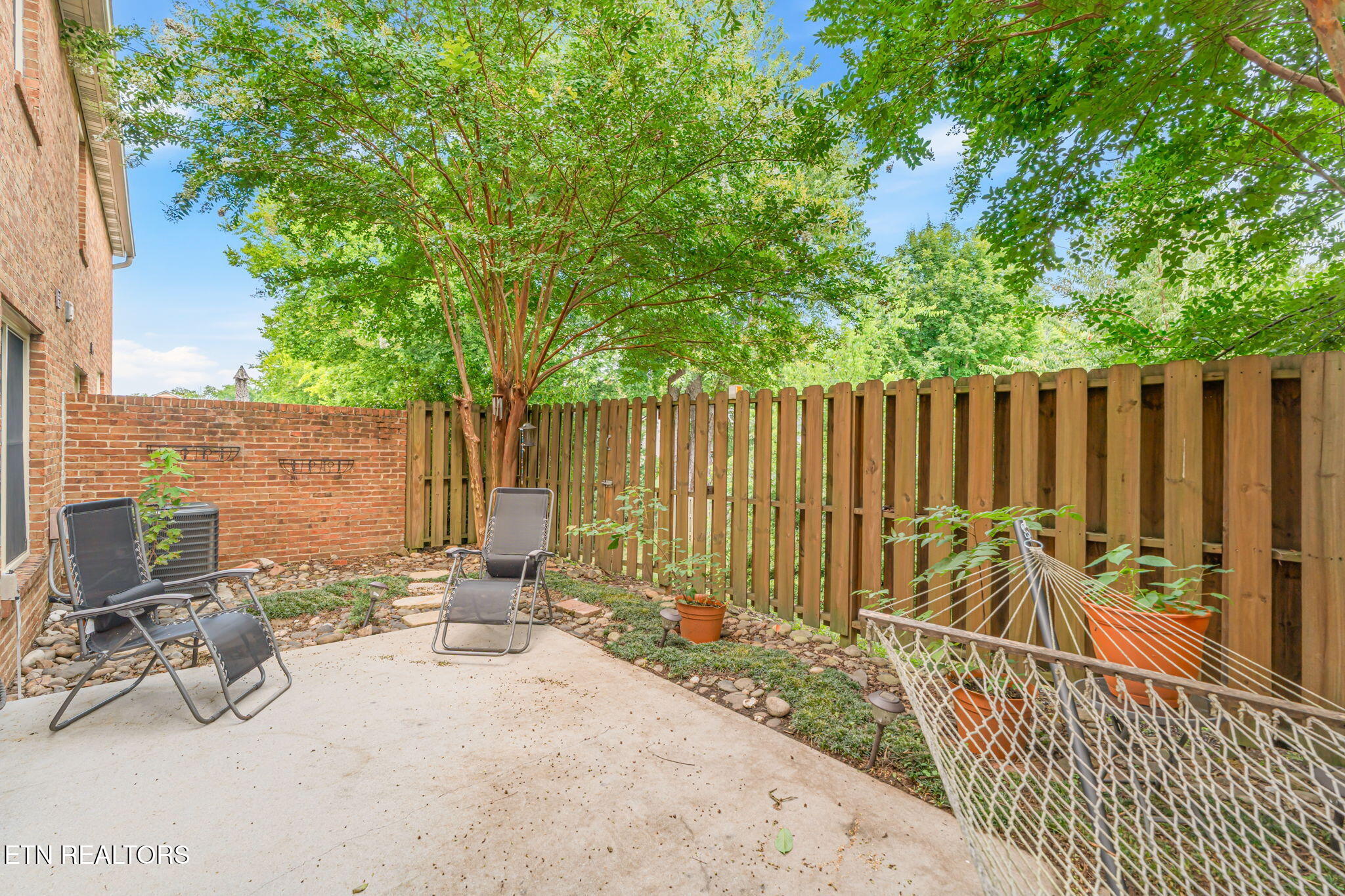 10502 Raven Court