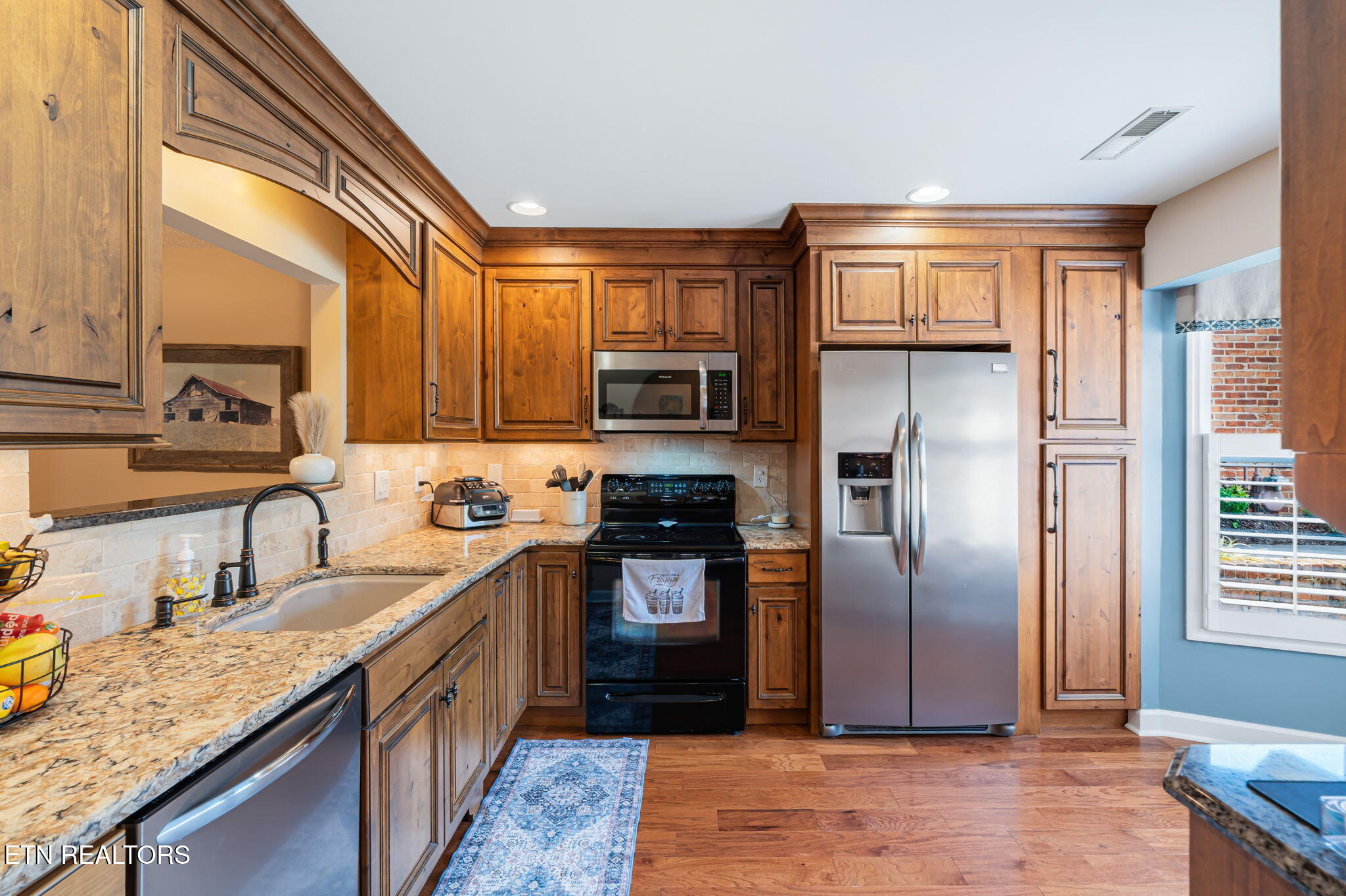 10502 Raven Court