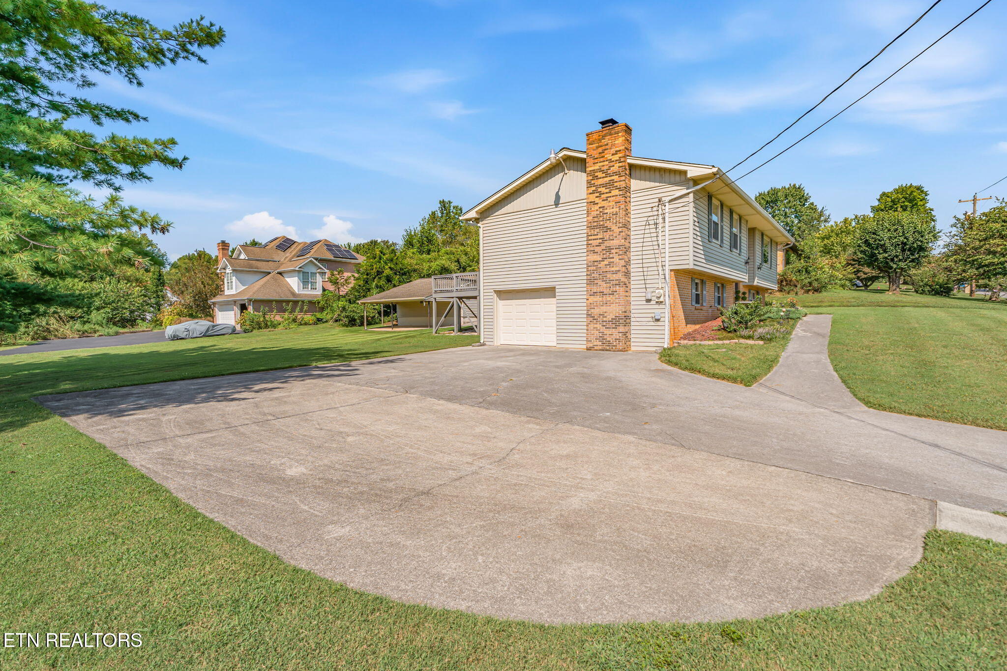 7301 Oxmoor Rd