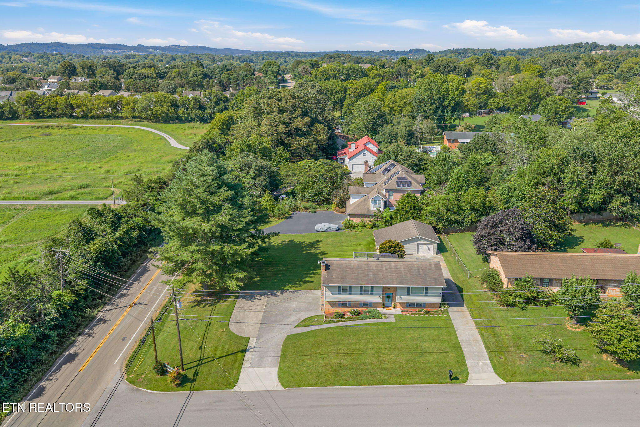 7301 Oxmoor Rd
