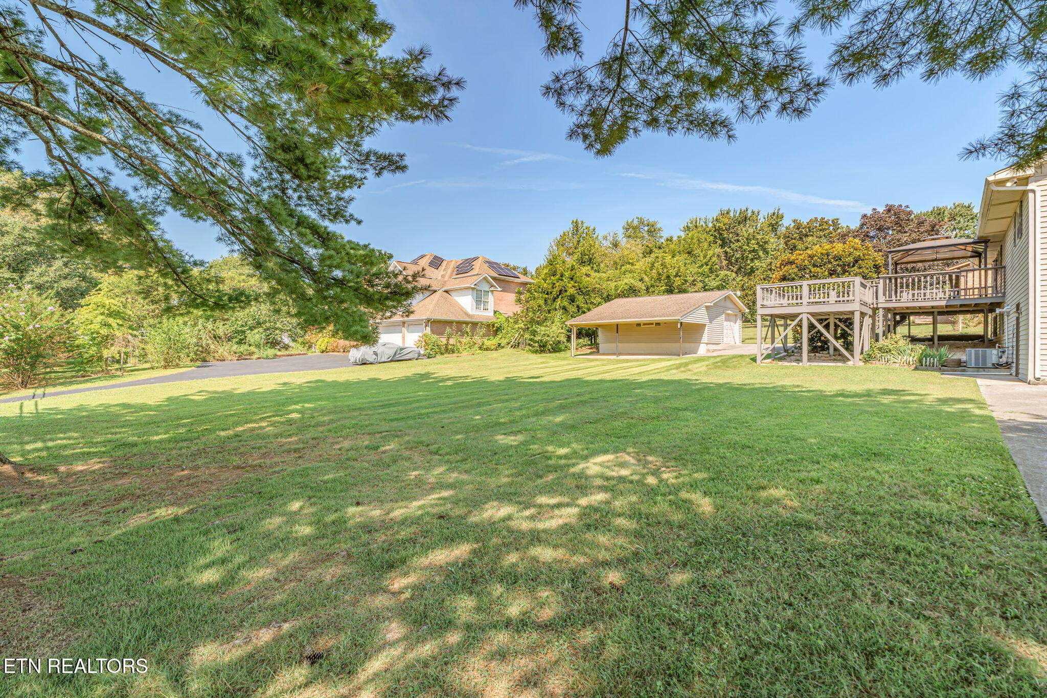 7301 Oxmoor Rd