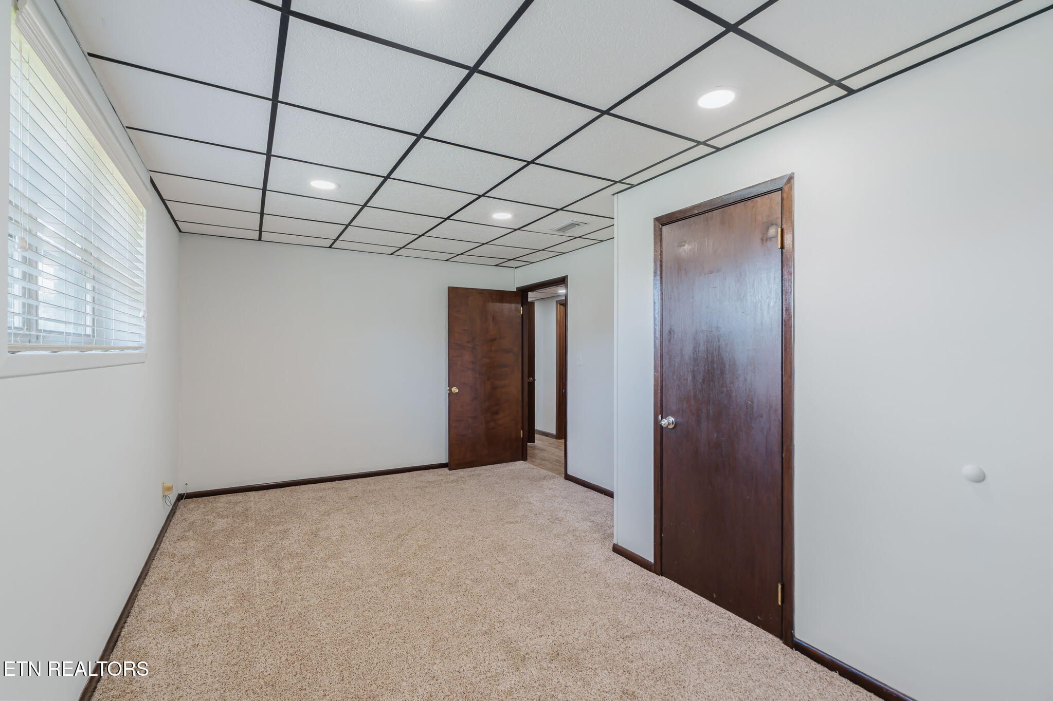 7301 Oxmoor Rd