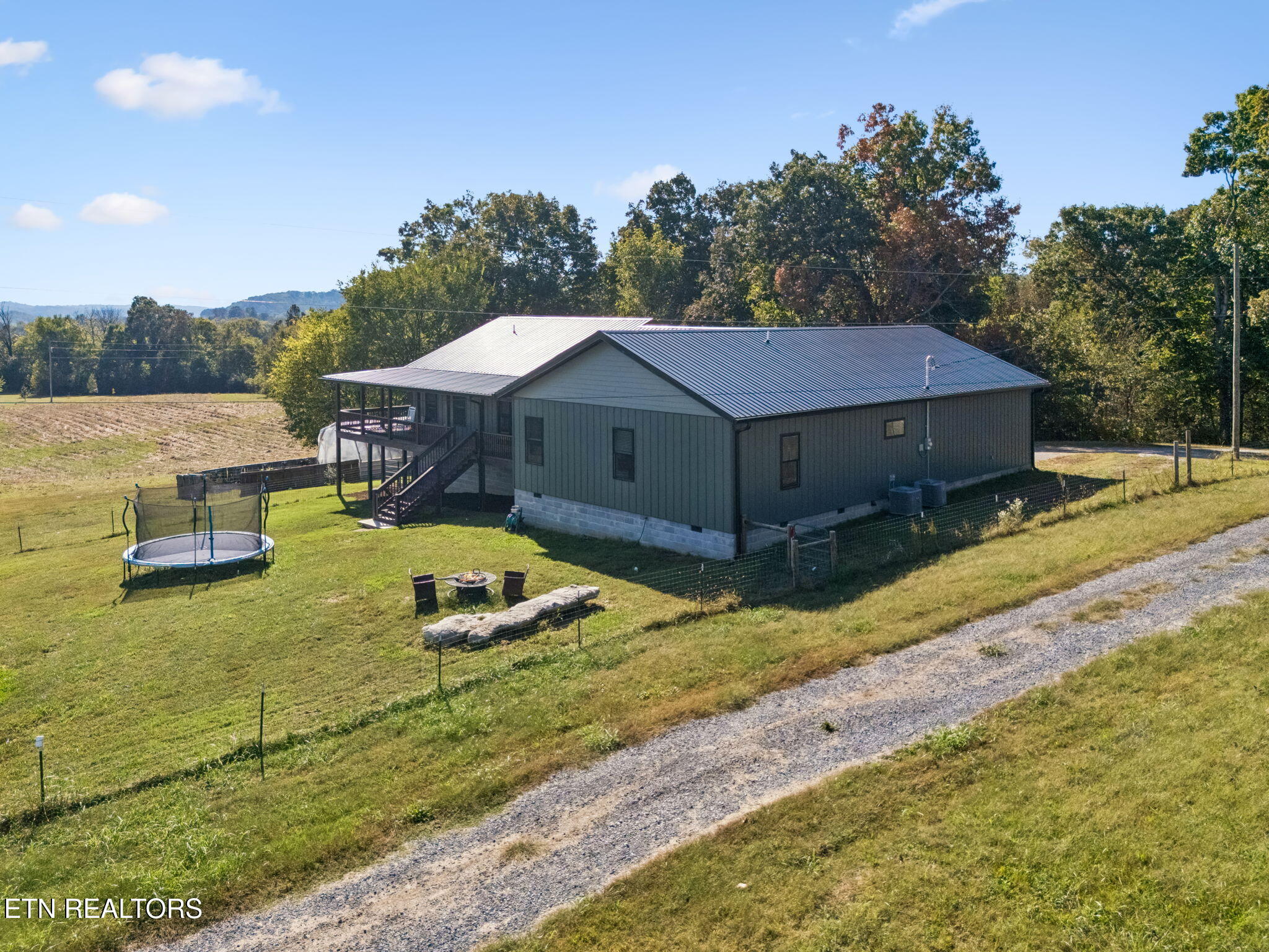 502 Coile Rd