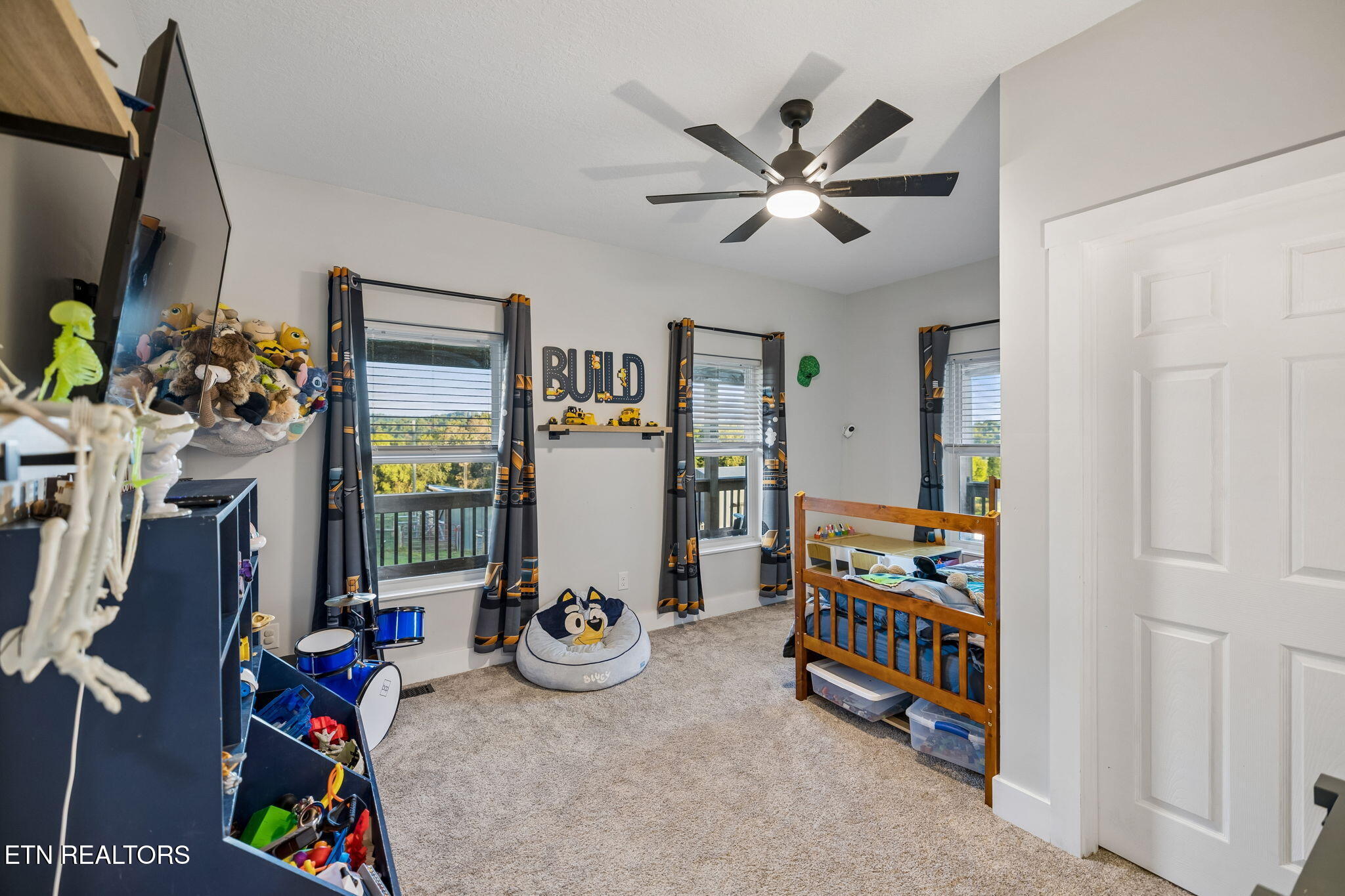 502 Coile Rd