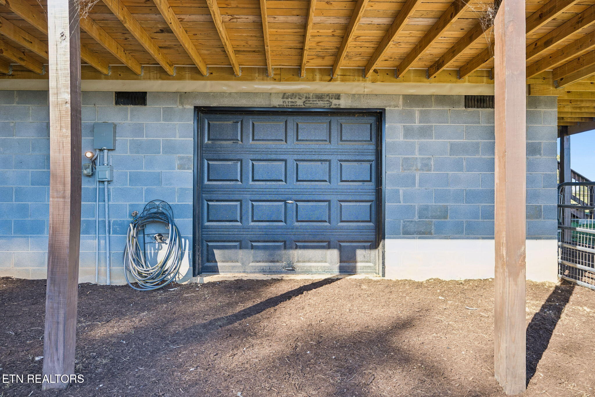 502 Coile Rd