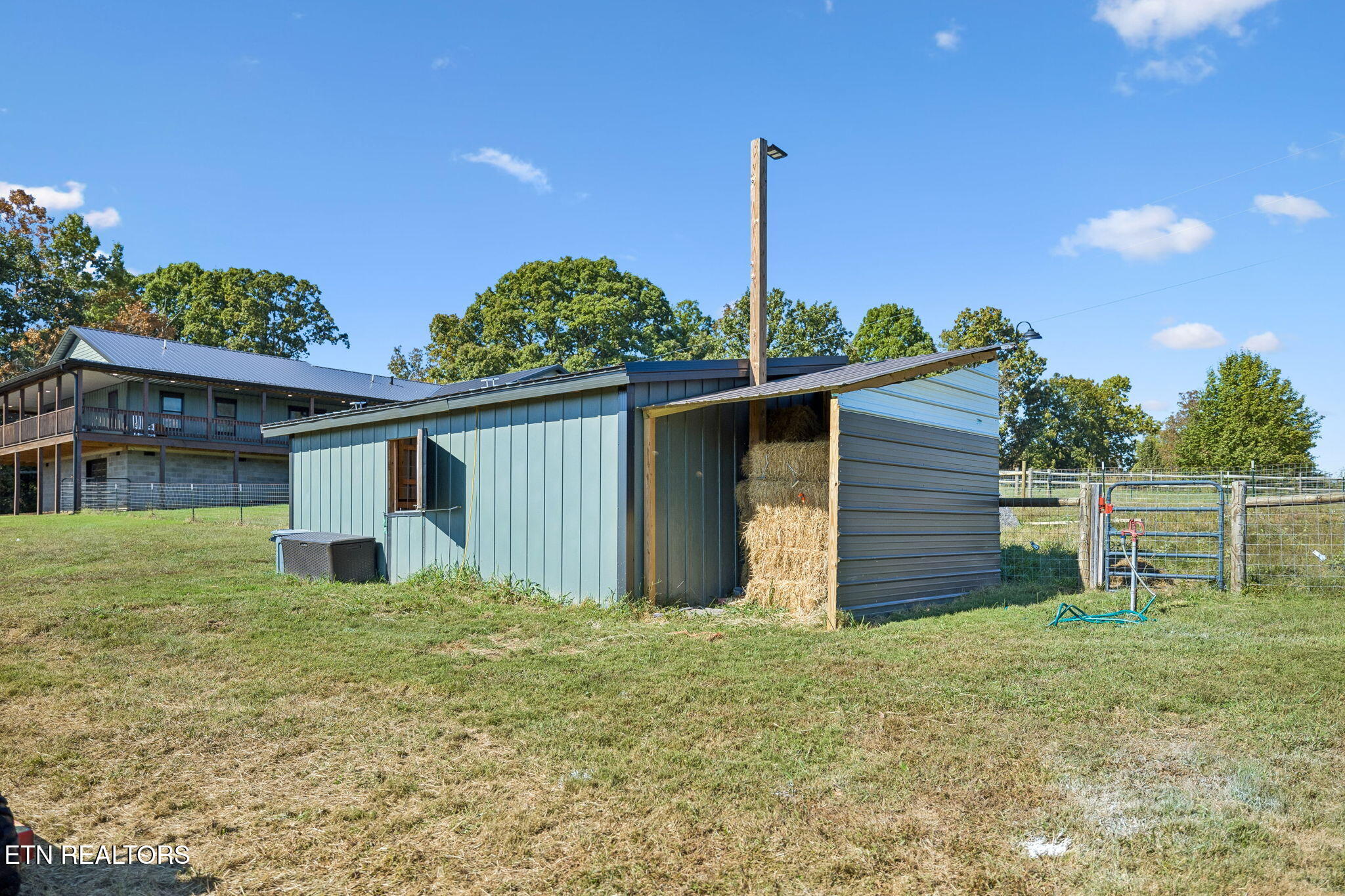 502 Coile Rd
