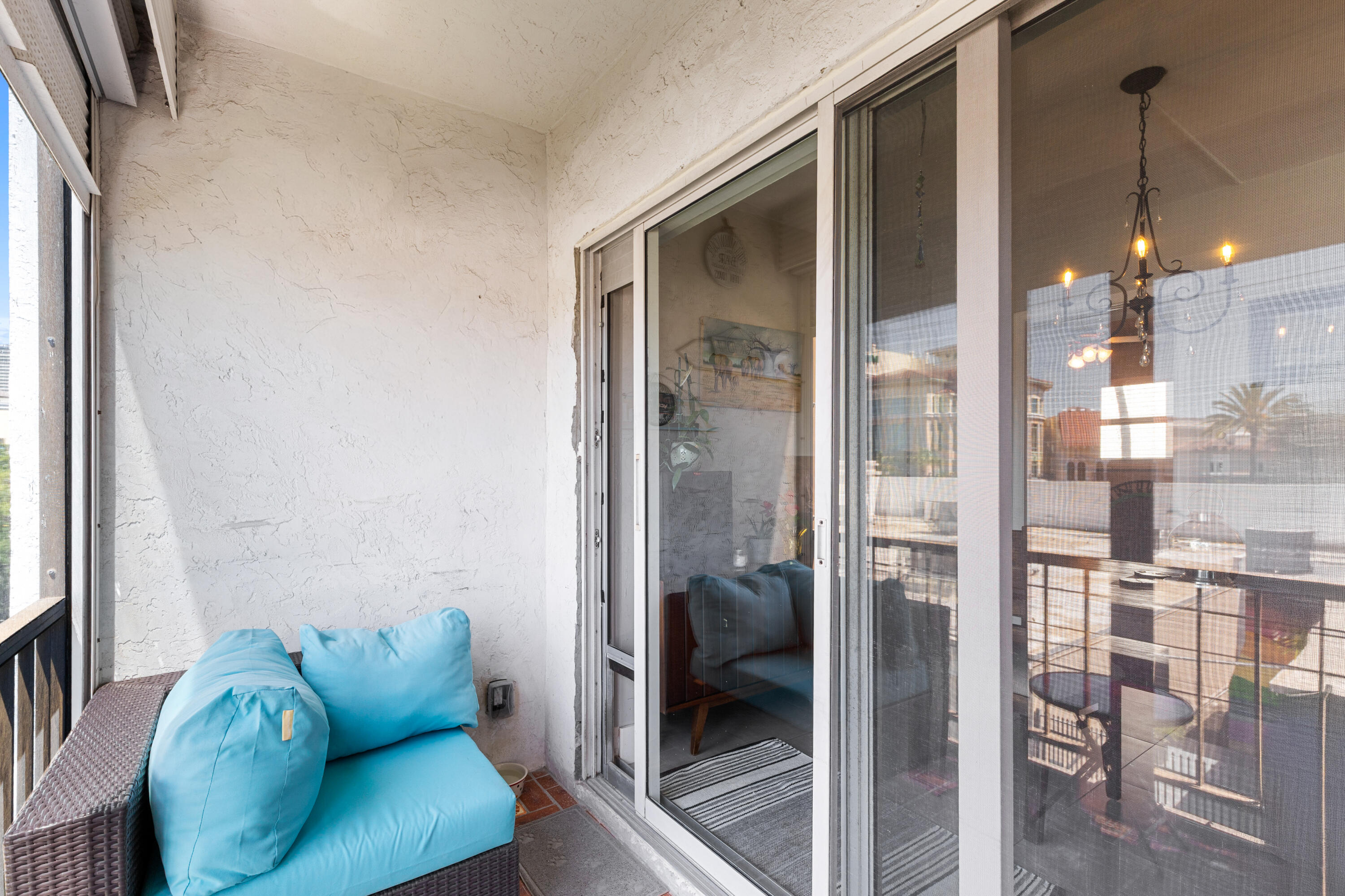 1212 SE 2nd Court 303
