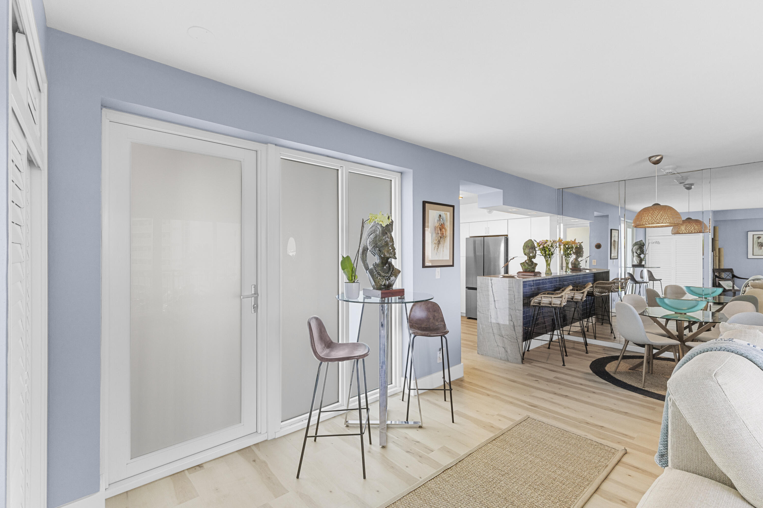 1920 S Ocean Drive 611