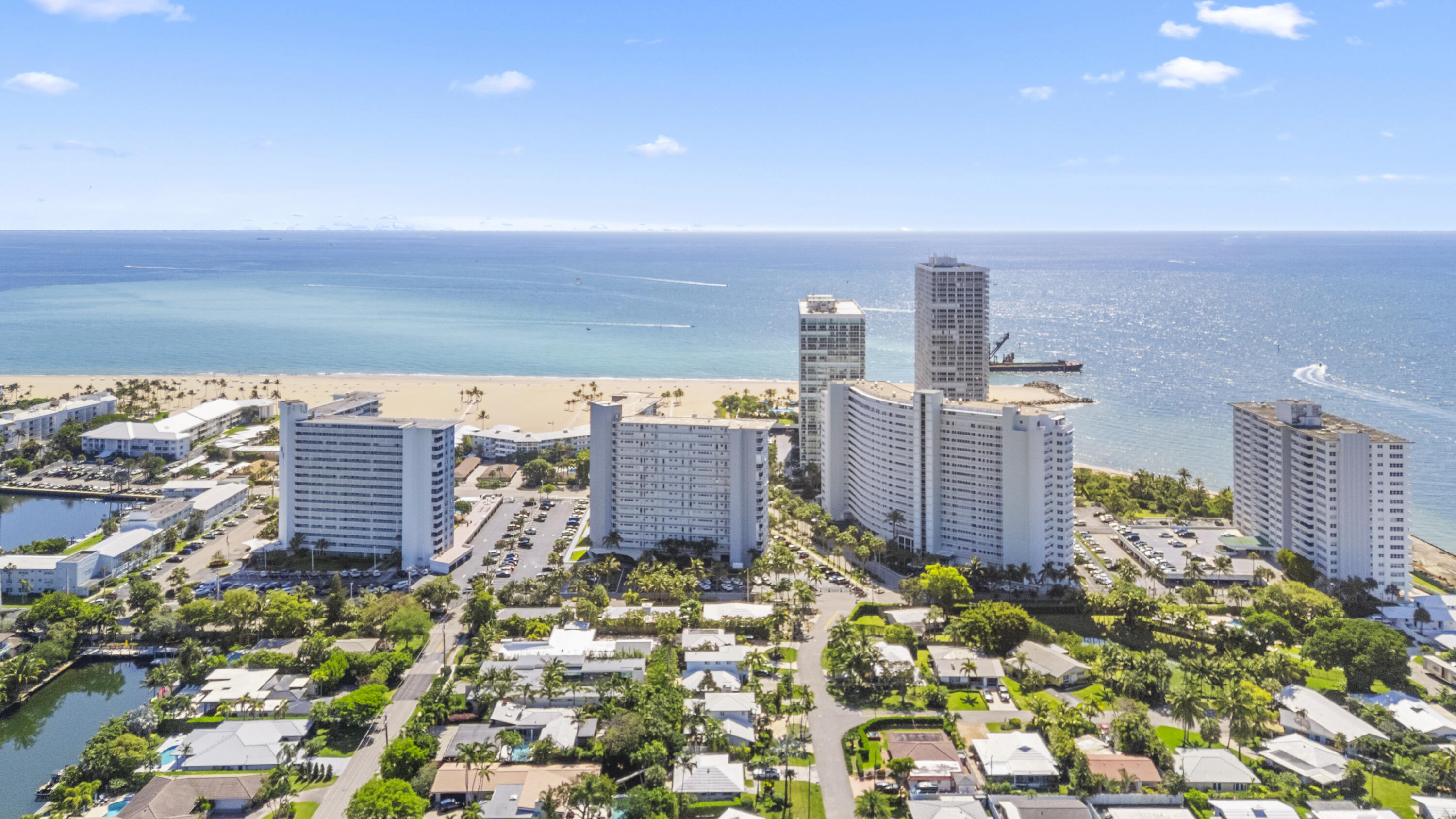 1920 S Ocean Drive 611