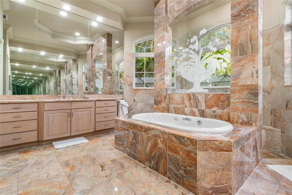 19022 Loxahatchee River Rd