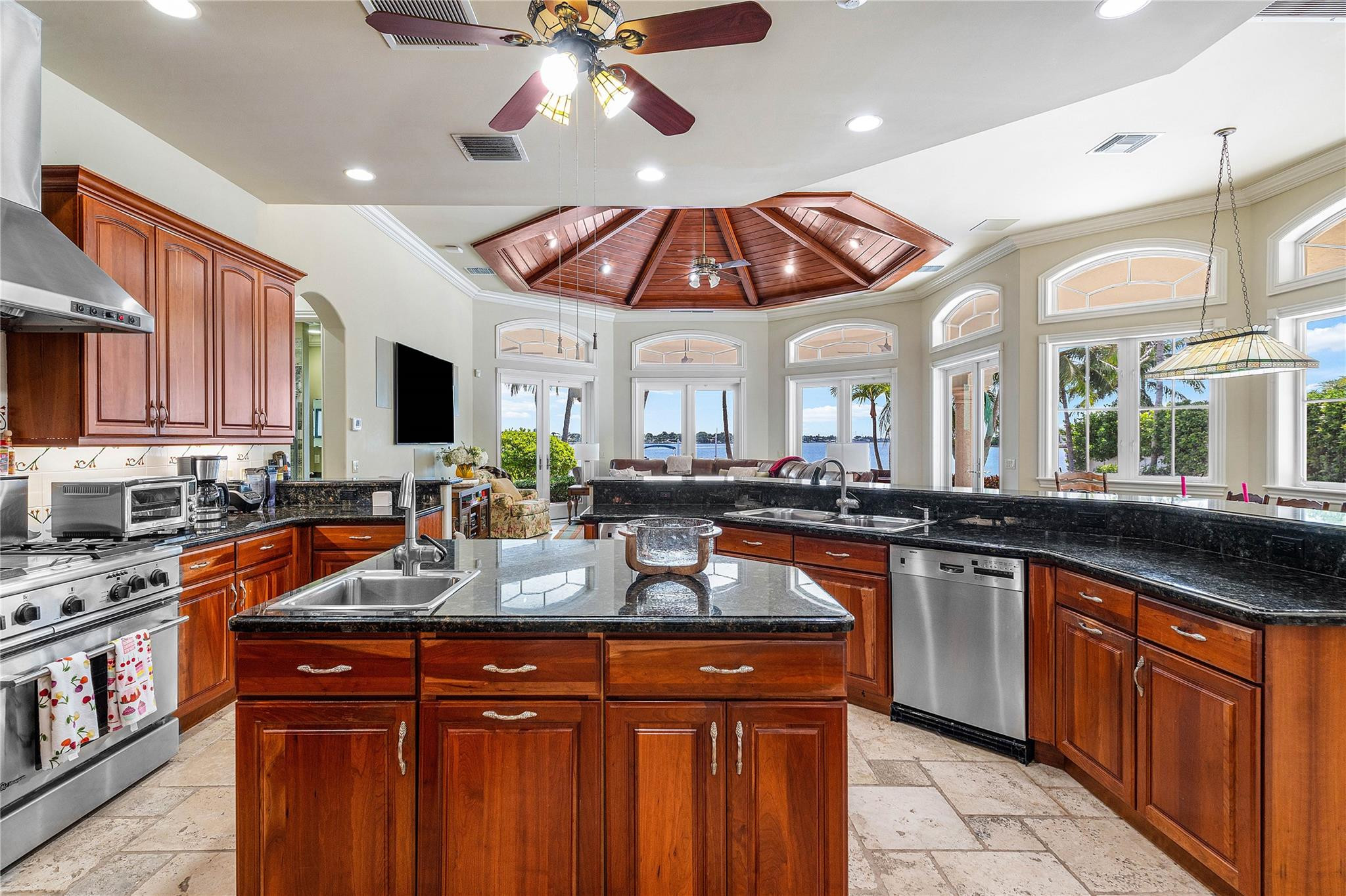 19022 Loxahatchee River Rd