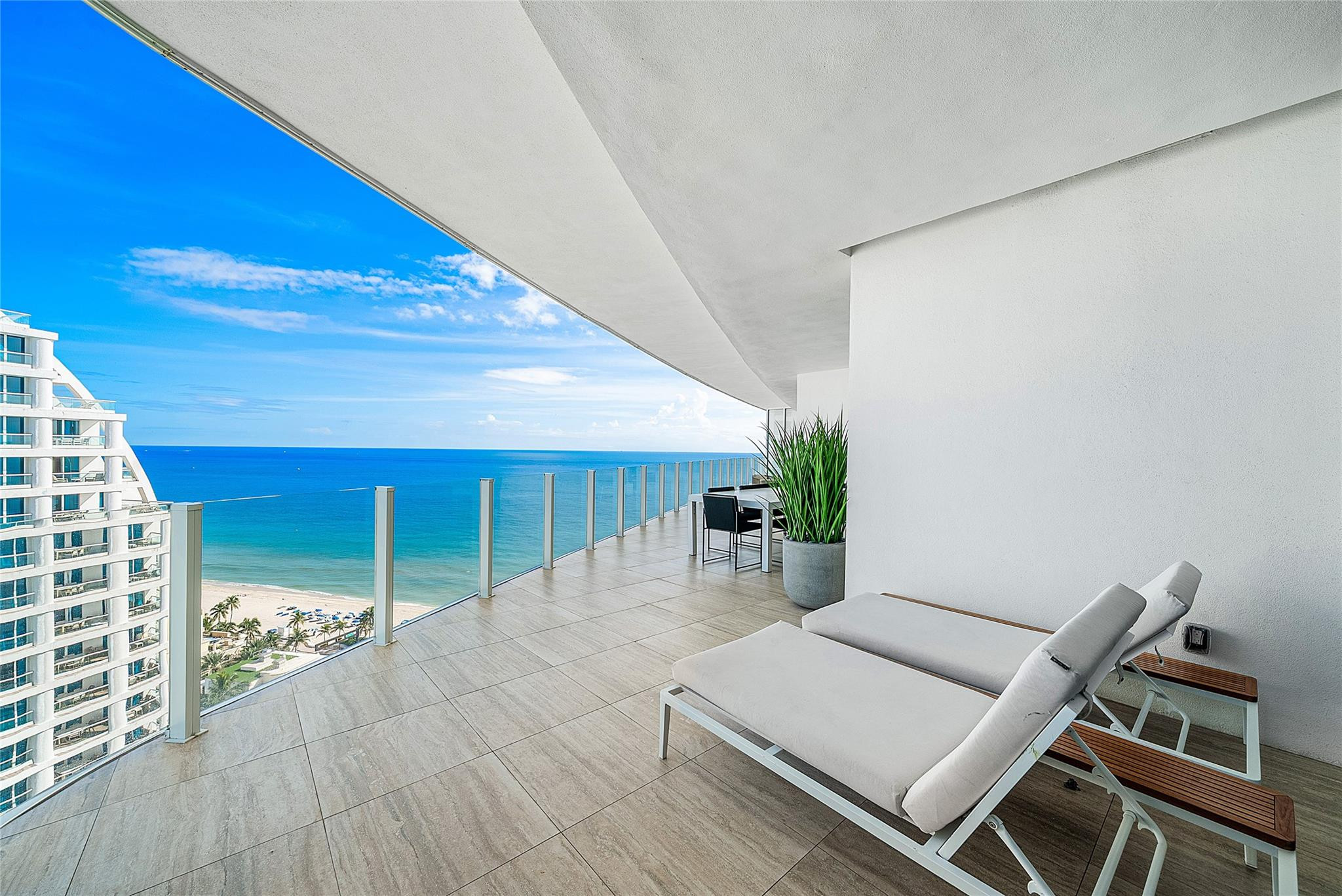 525 N Fort Lauderdale Beach Blvd 1802