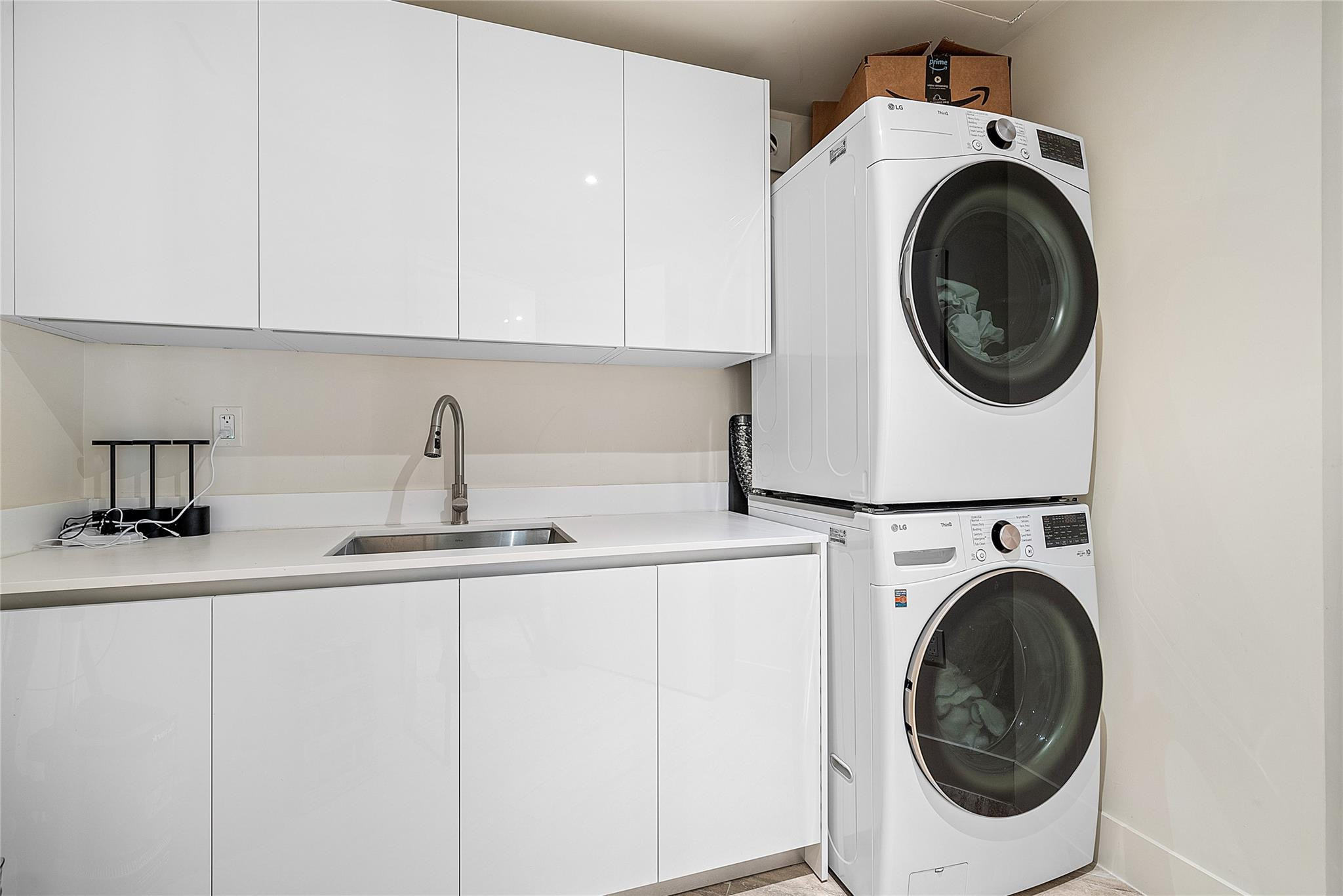 525 N Fort Lauderdale Beach Blvd 1802