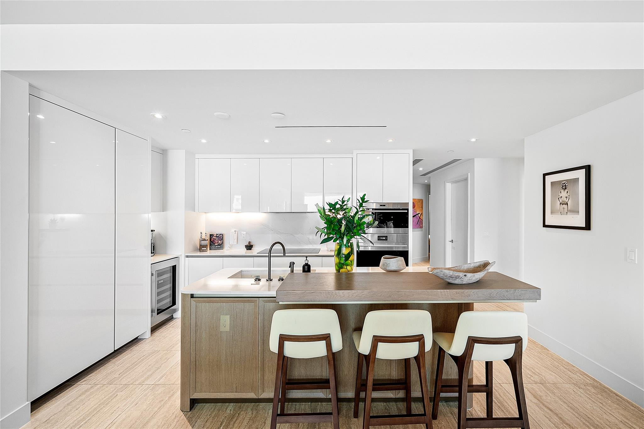 525 N Fort Lauderdale Beach Blvd 1802