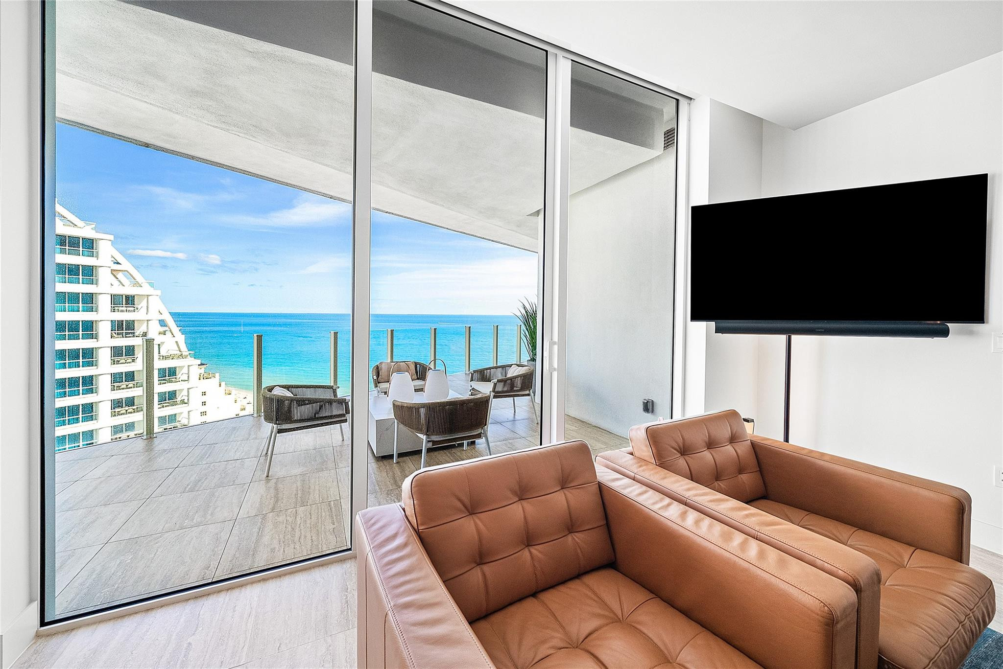525 N Fort Lauderdale Beach Blvd 1802
