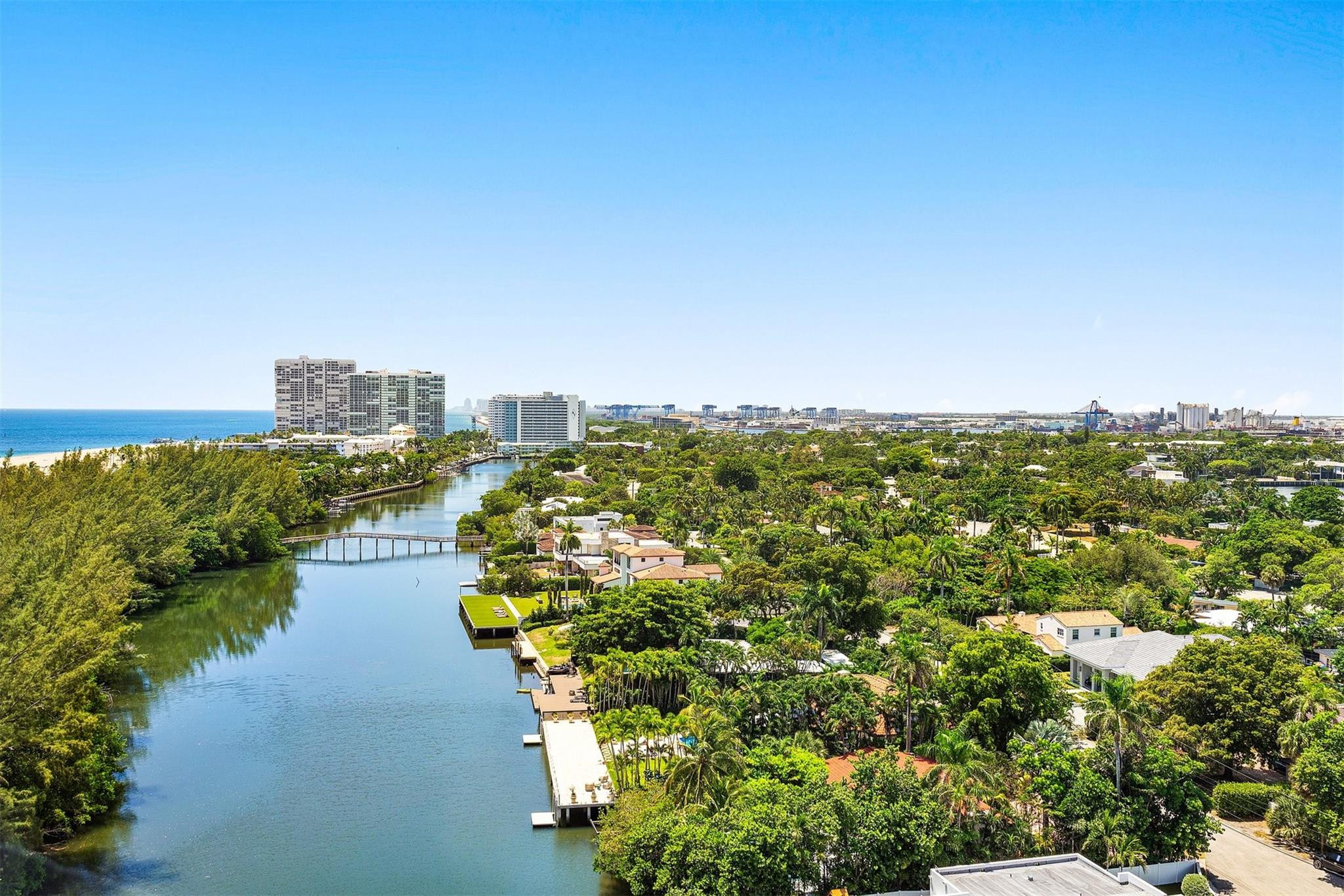 3000 Holiday Dr 1104