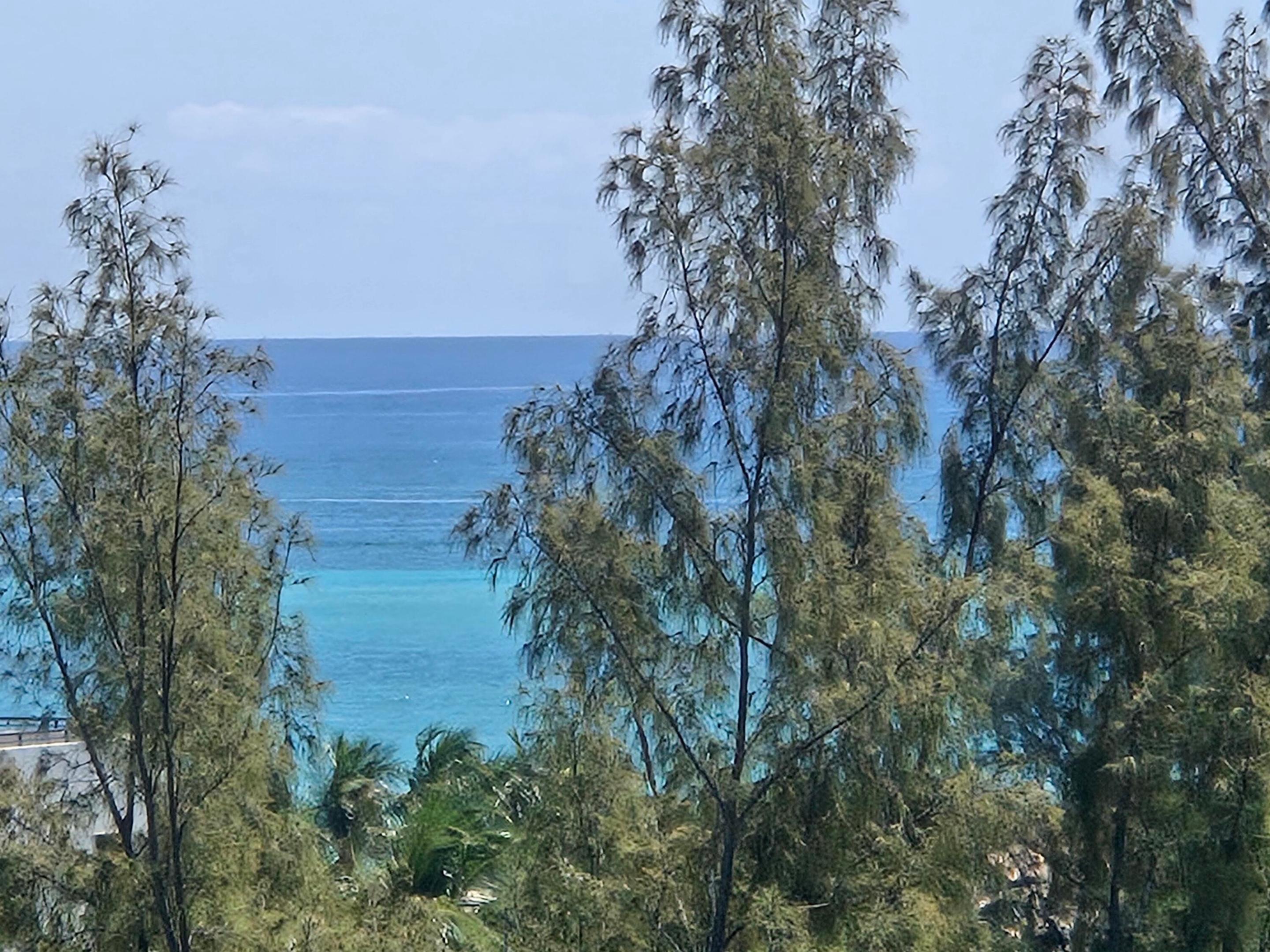 3000 Holiday Dr 1104