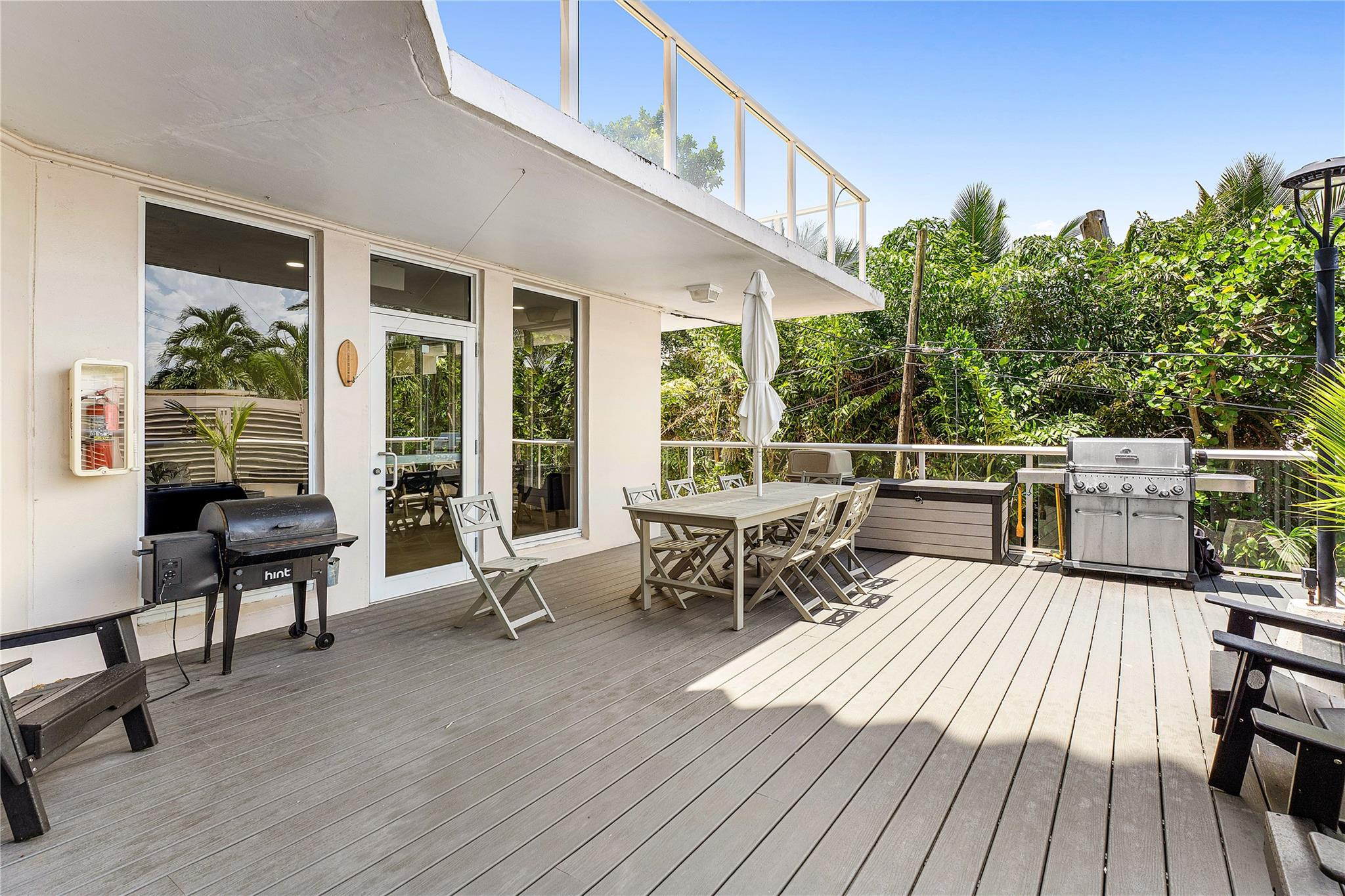 3000 Holiday Dr 1104