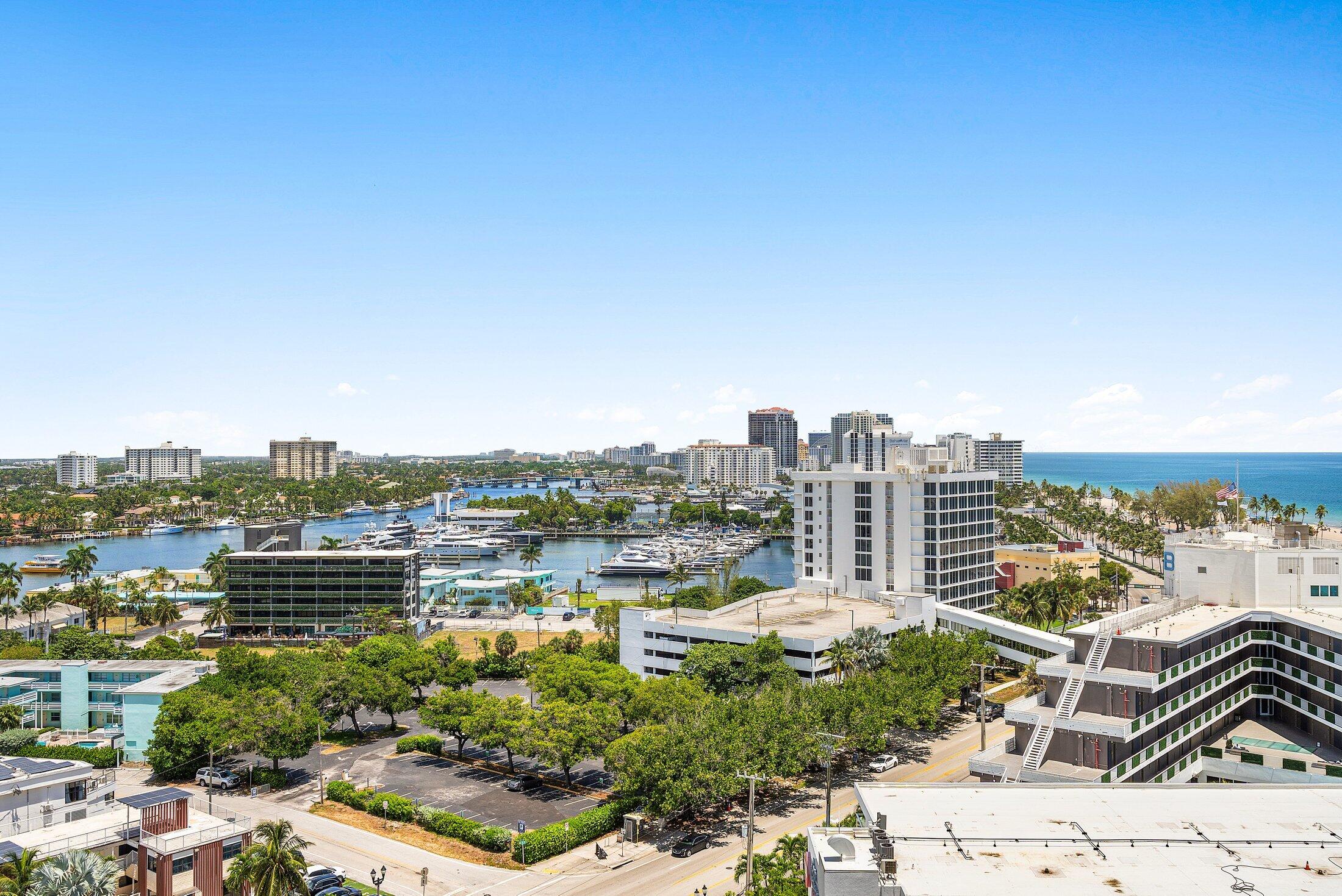 3000 Holiday Drive 1605