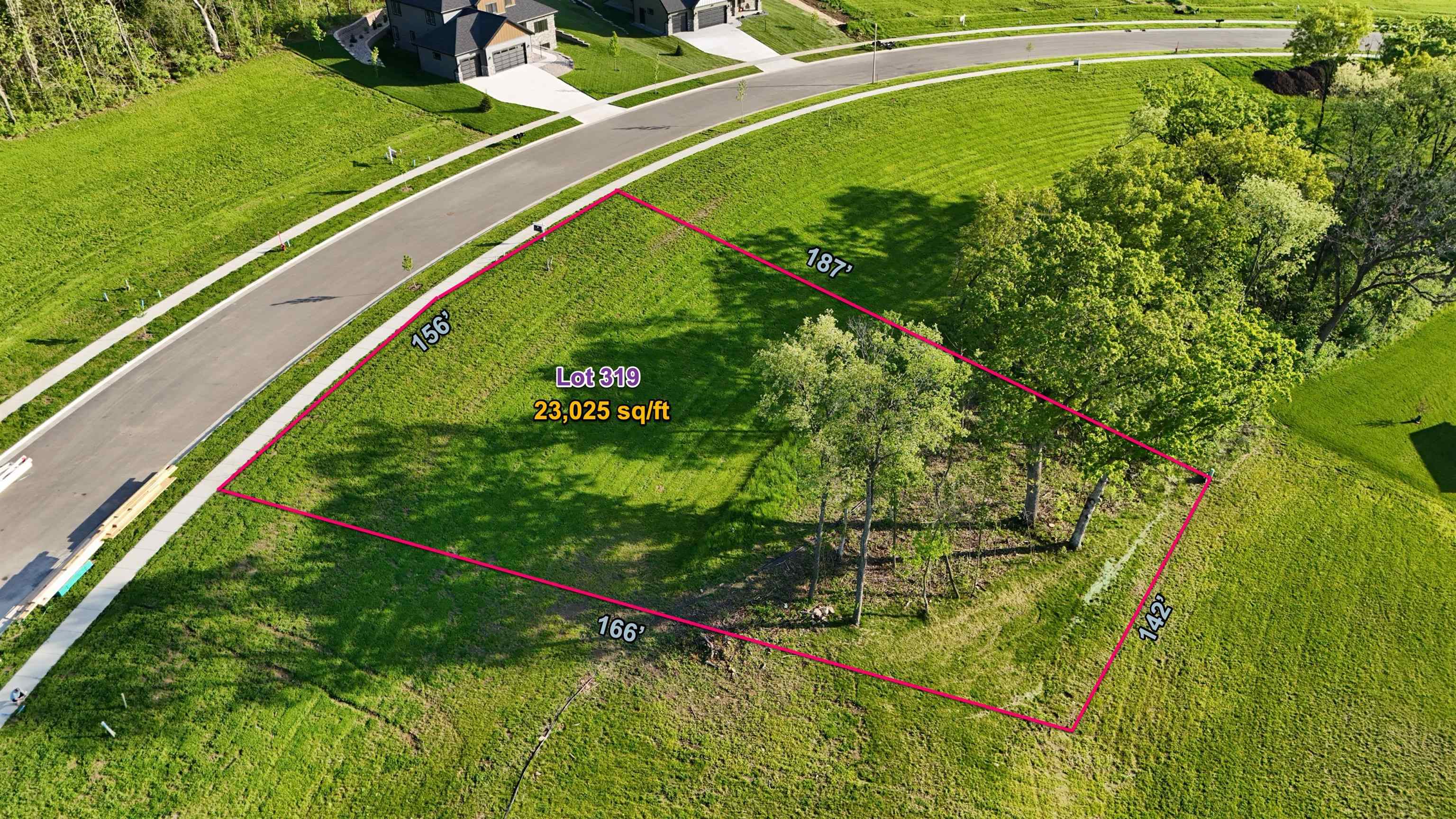 L319 Interlachen Avenue