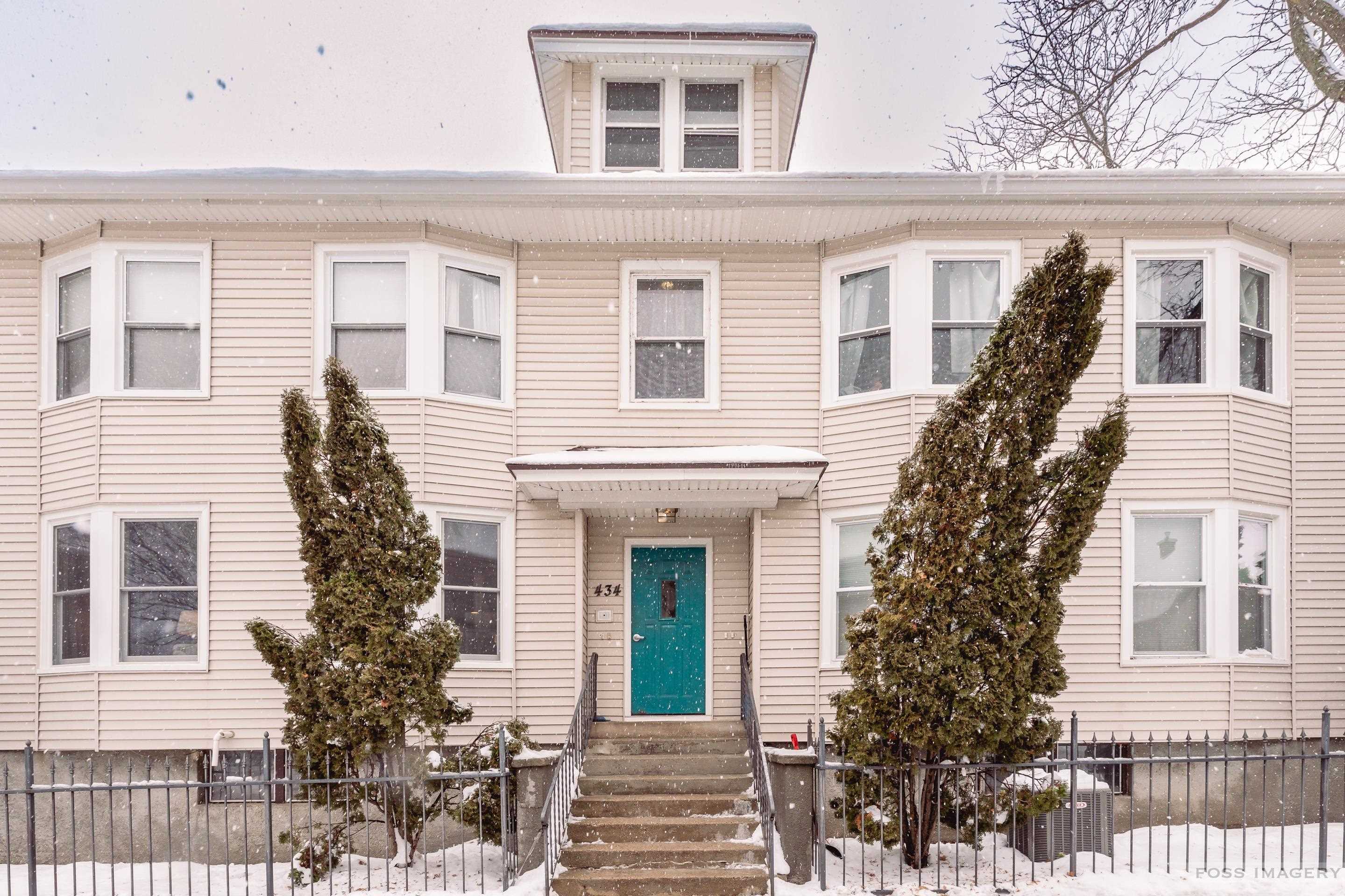 434 Cantwell Court 1
