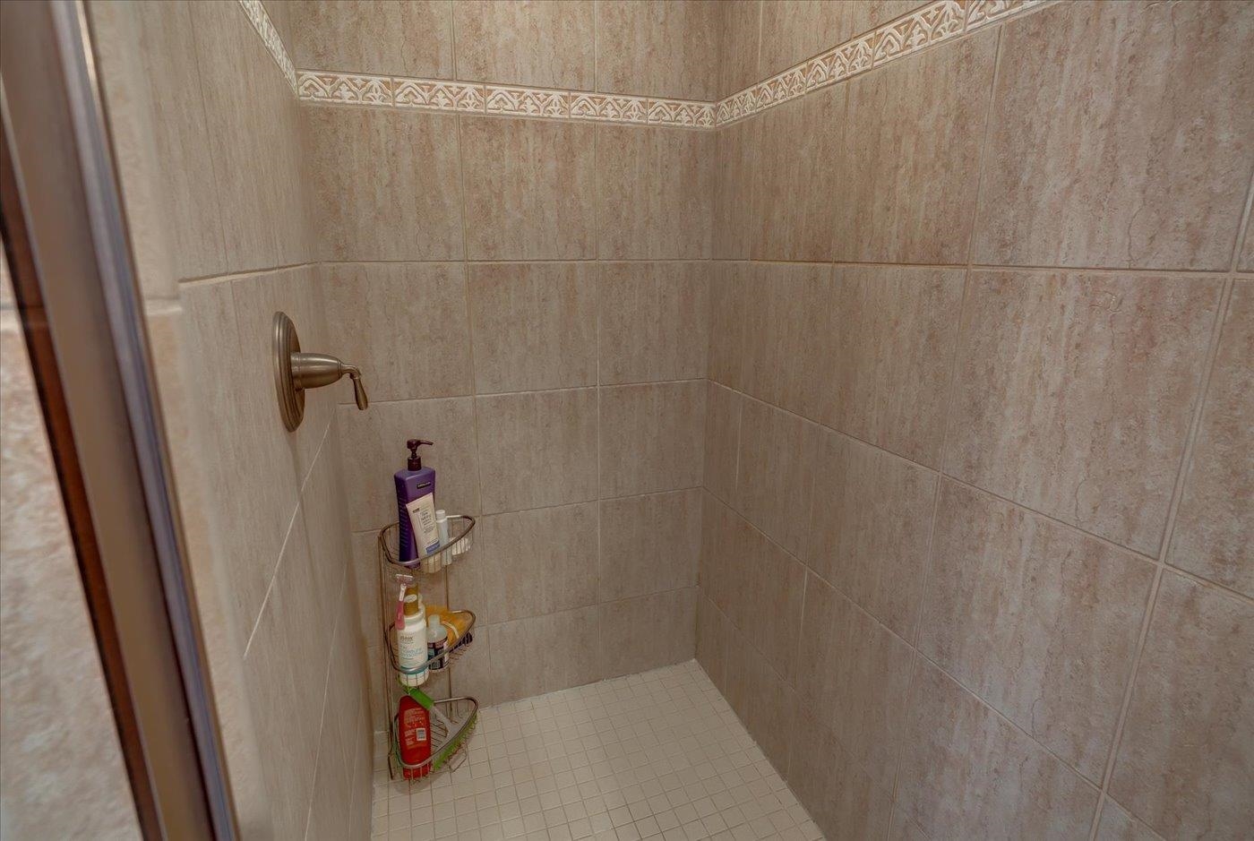 9 Boulder Creek Circle