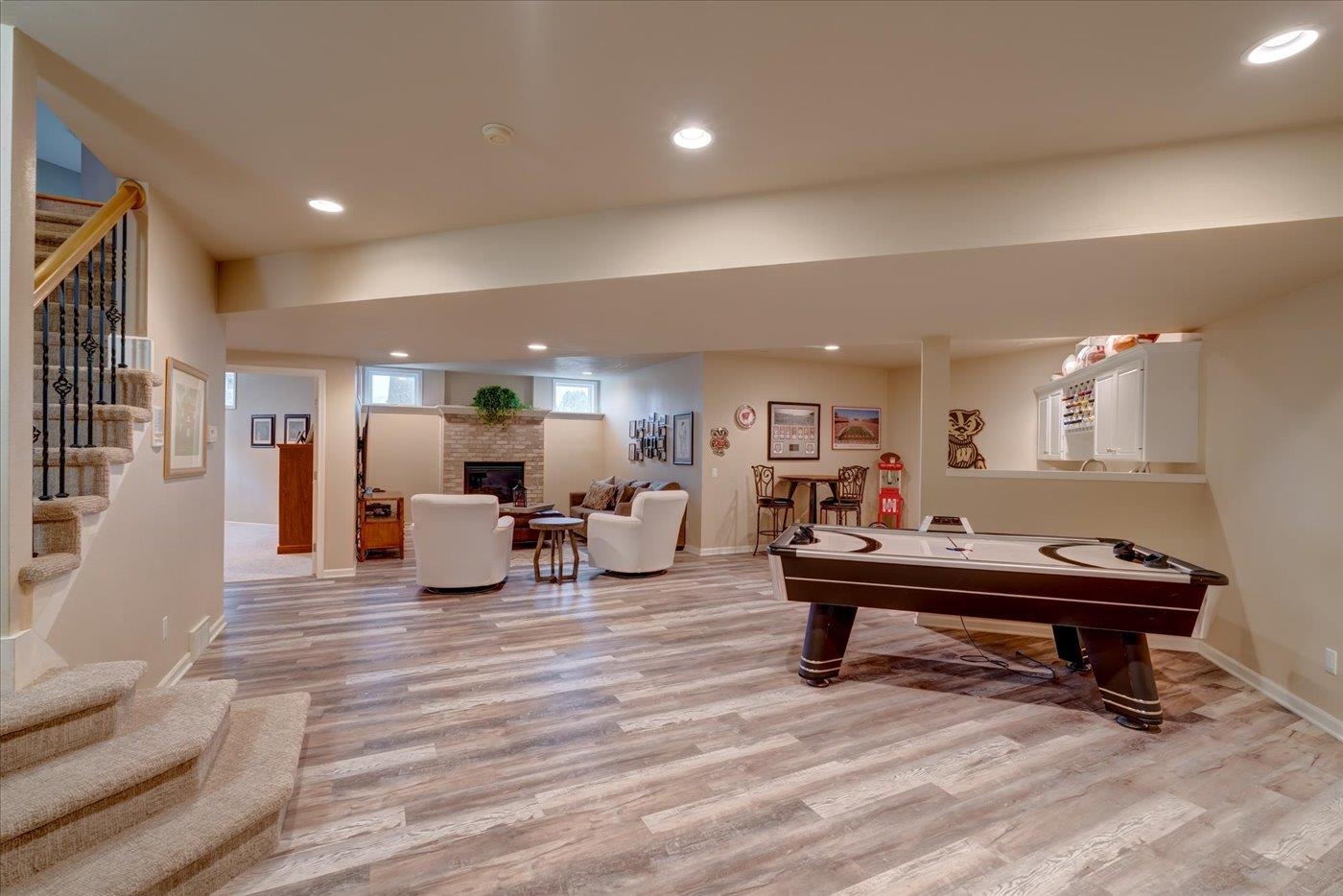 9 Boulder Creek Circle