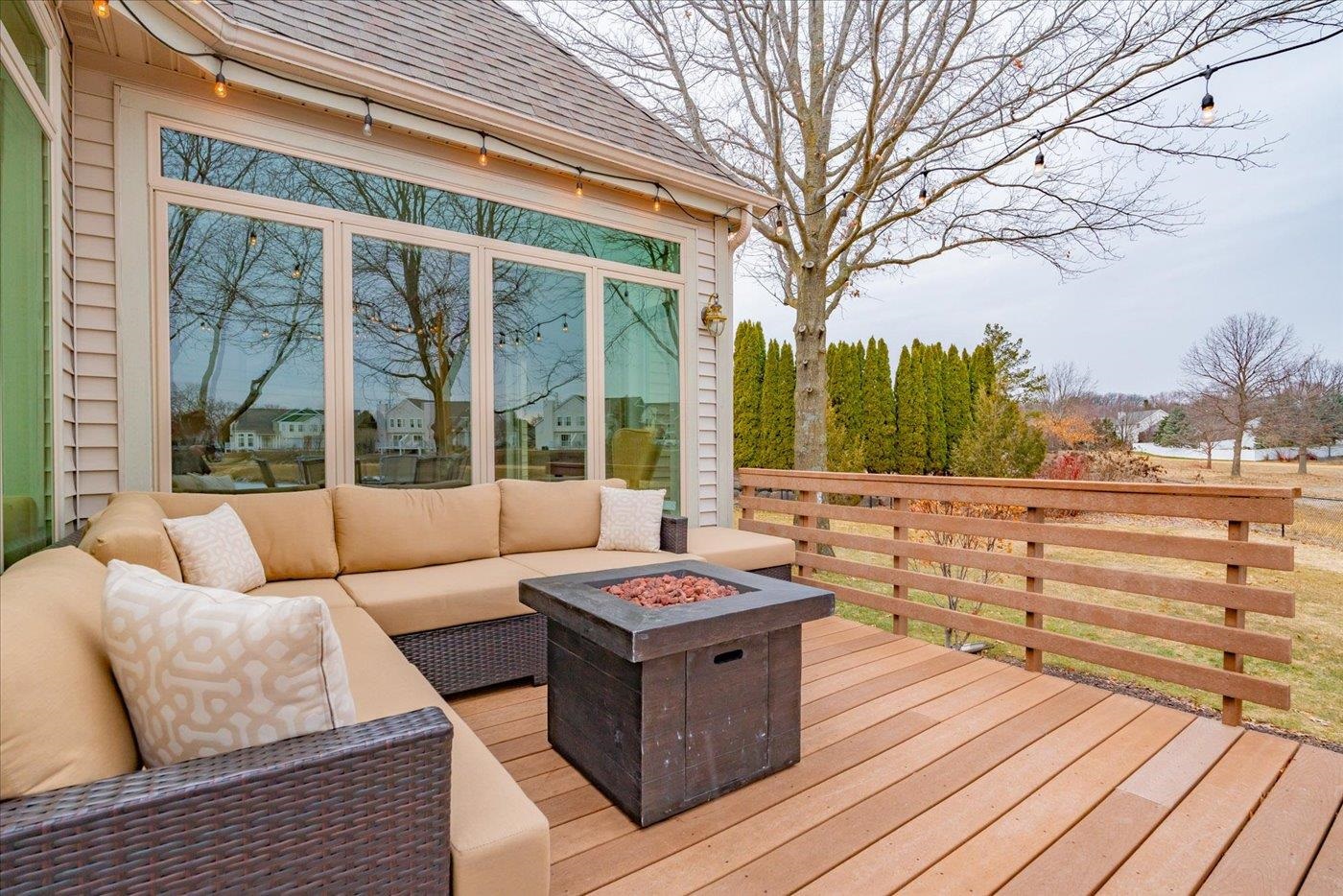 9 Boulder Creek Circle