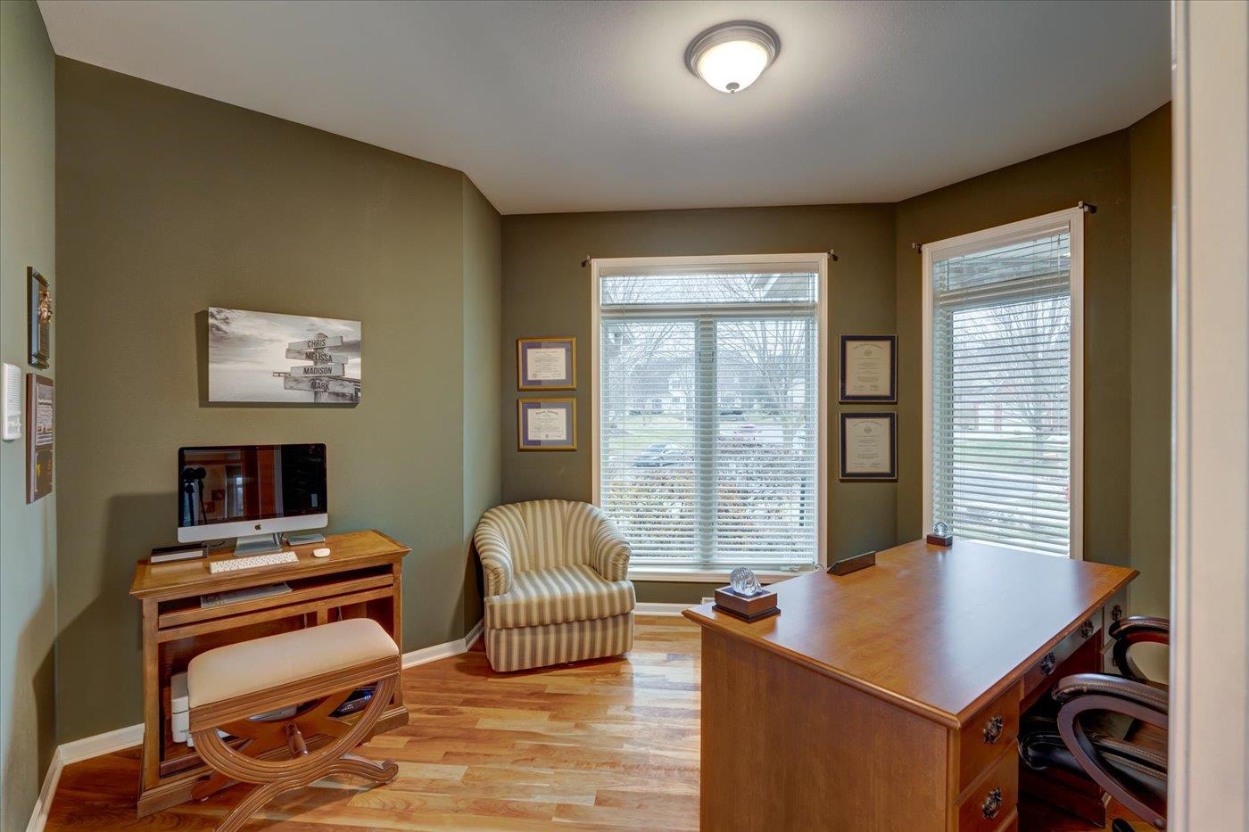 9 Boulder Creek Circle