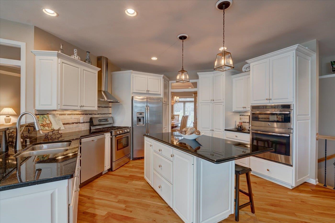 9 Boulder Creek Circle