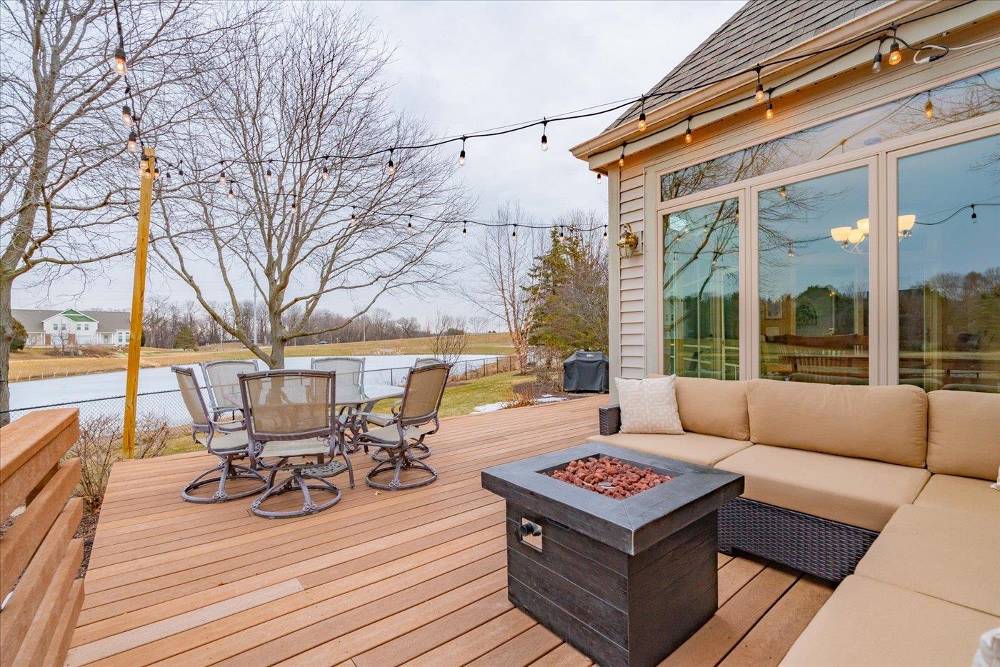 9 Boulder Creek Circle