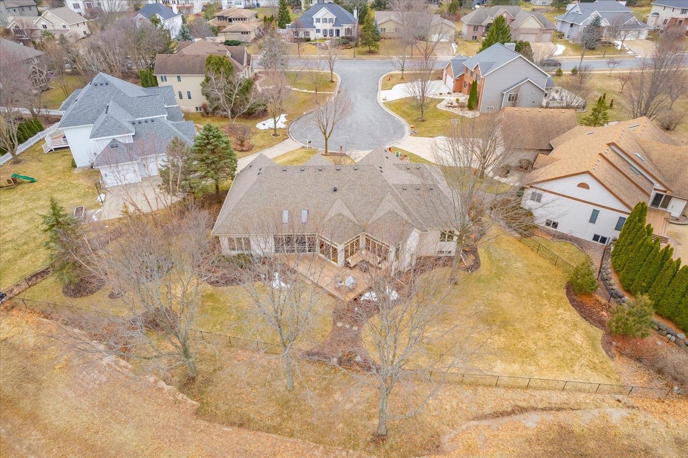 9 Boulder Creek Circle