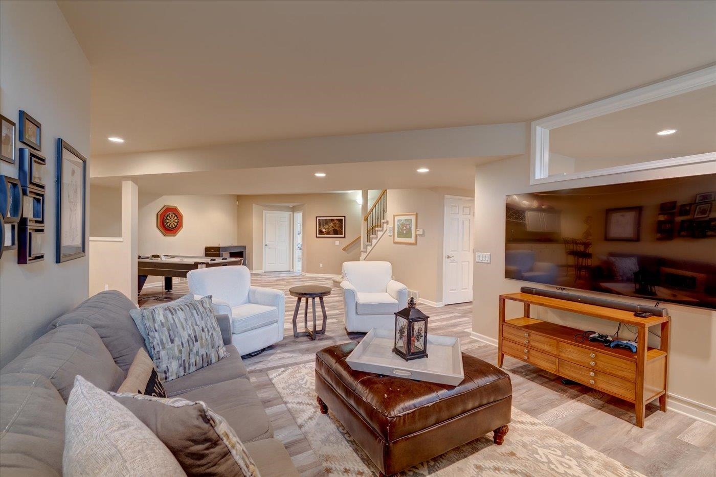 9 Boulder Creek Circle