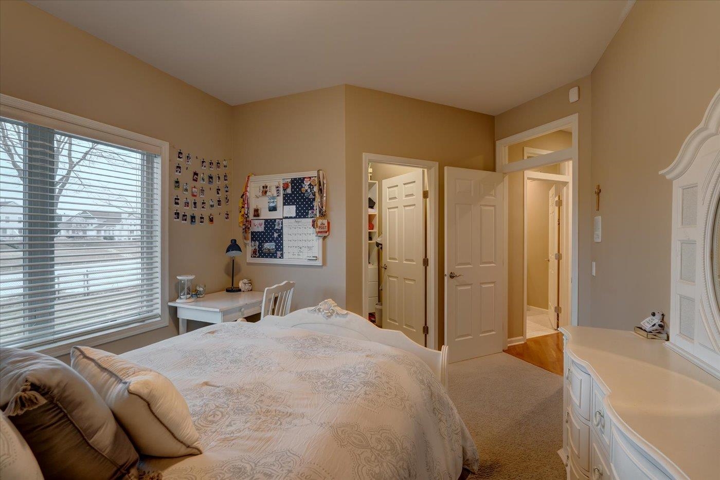 9 Boulder Creek Circle