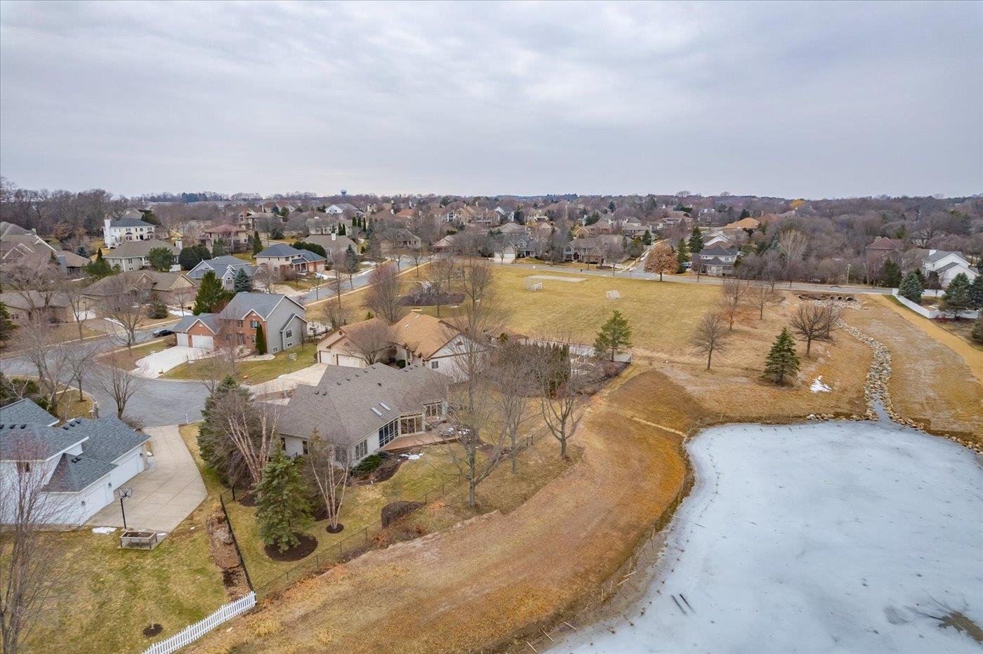 9 Boulder Creek Circle