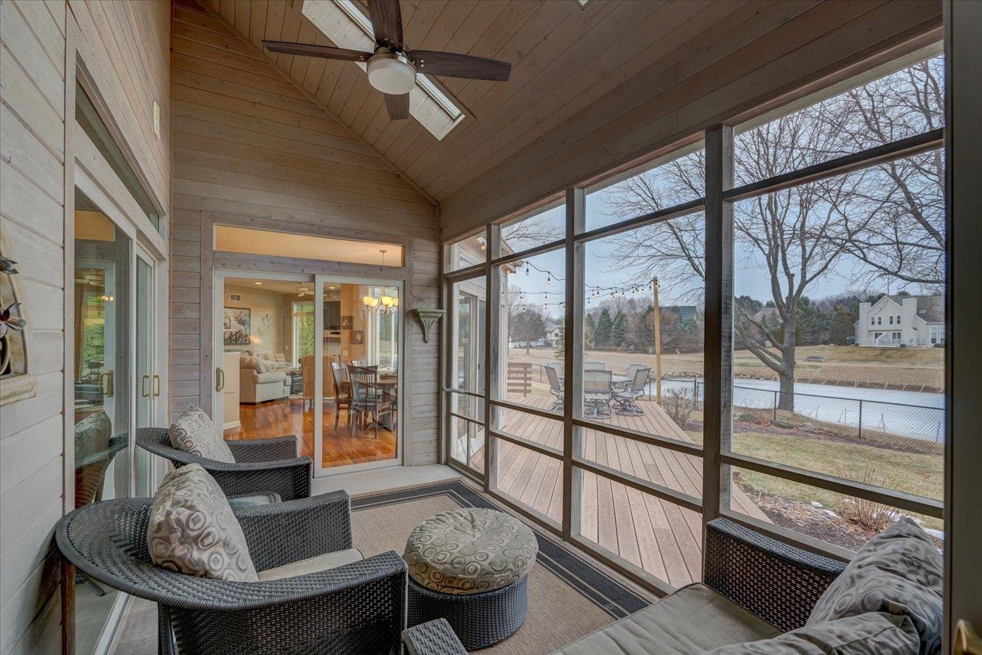 9 Boulder Creek Circle