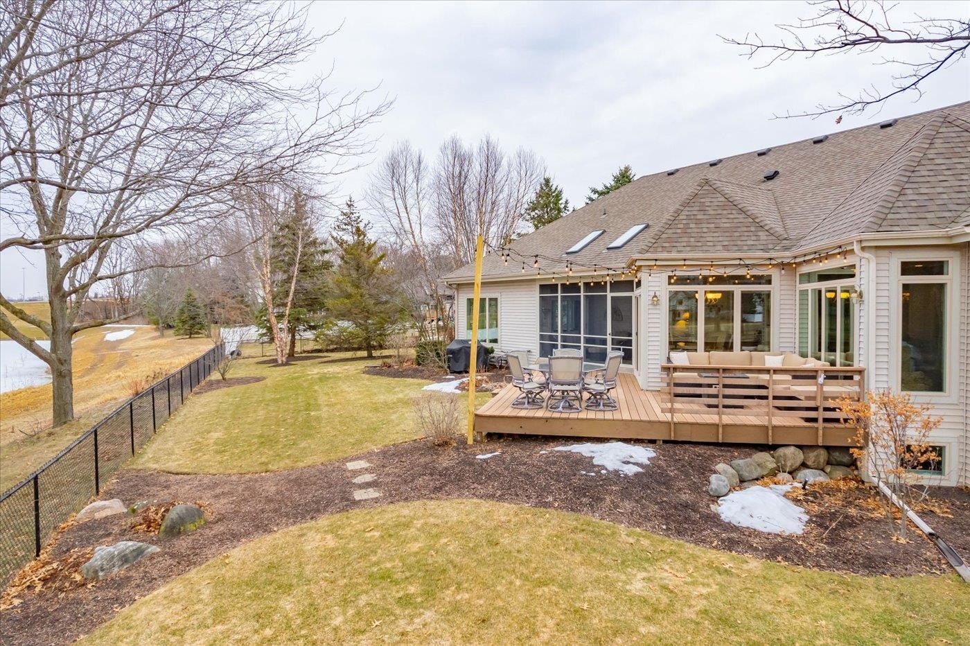 9 Boulder Creek Circle