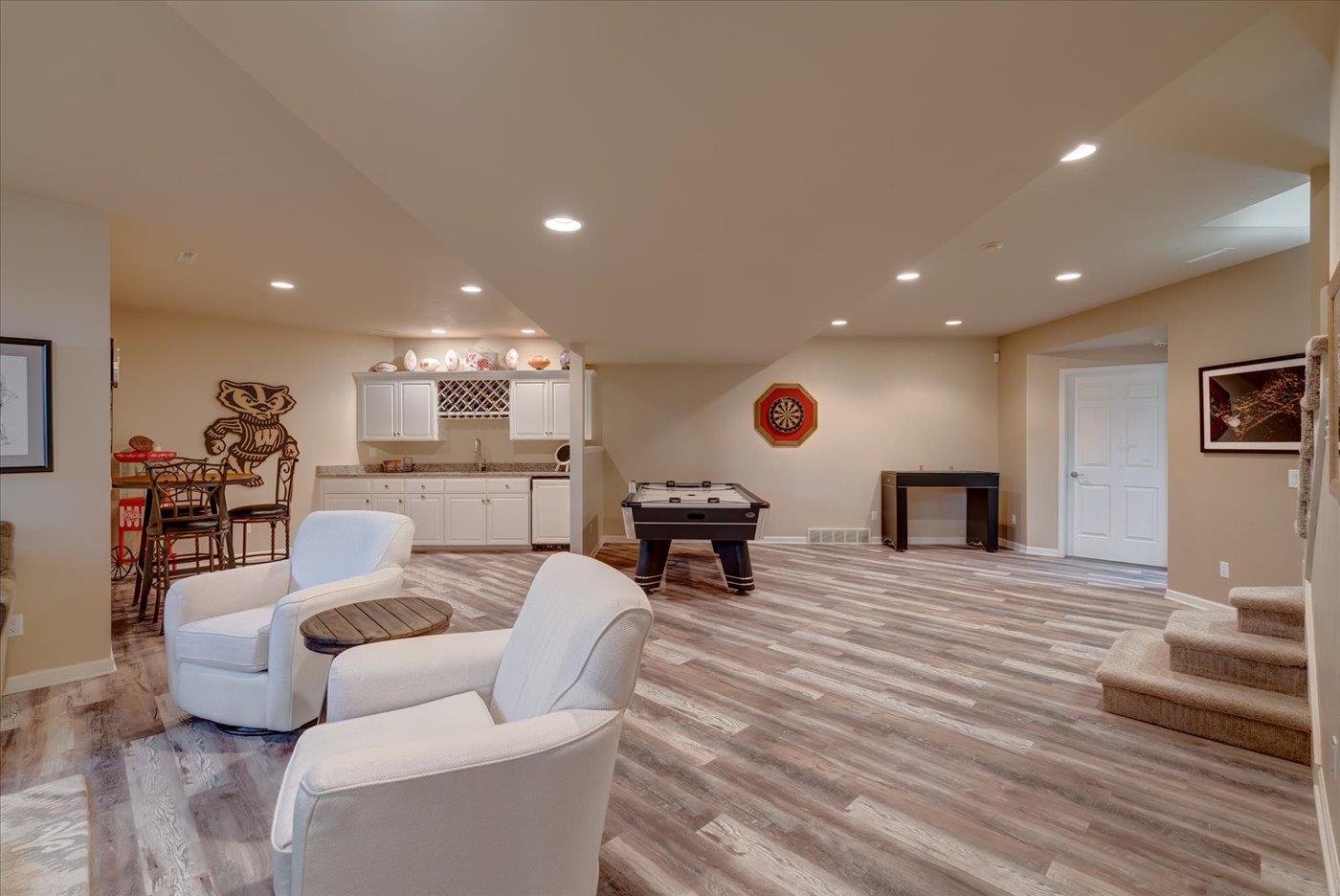 9 Boulder Creek Circle