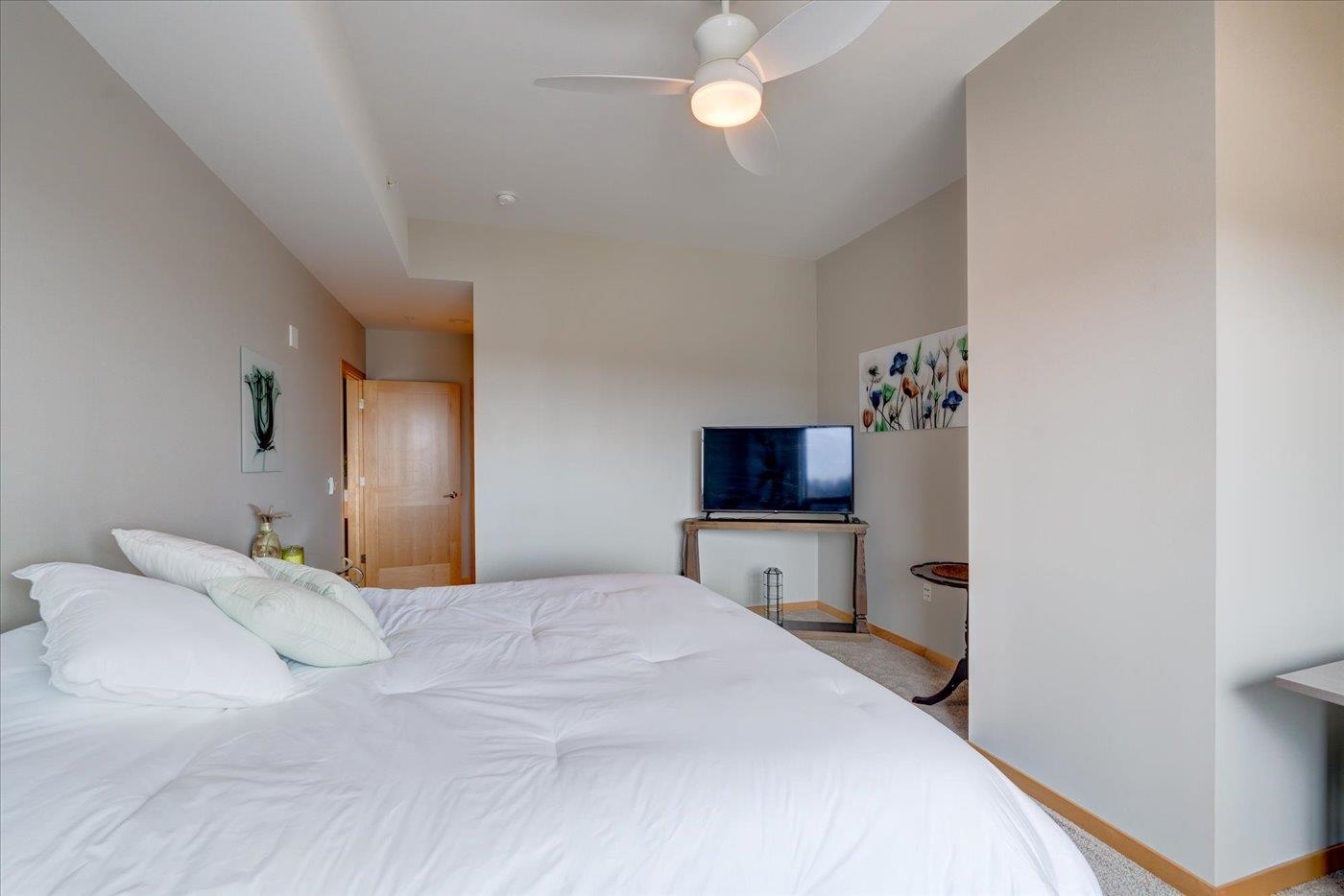 625 N Segoe Road 704
