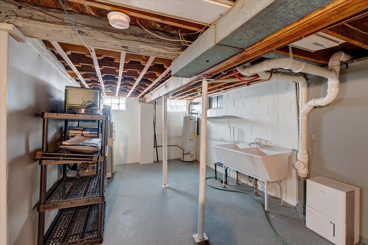 722 W Edgewater Street