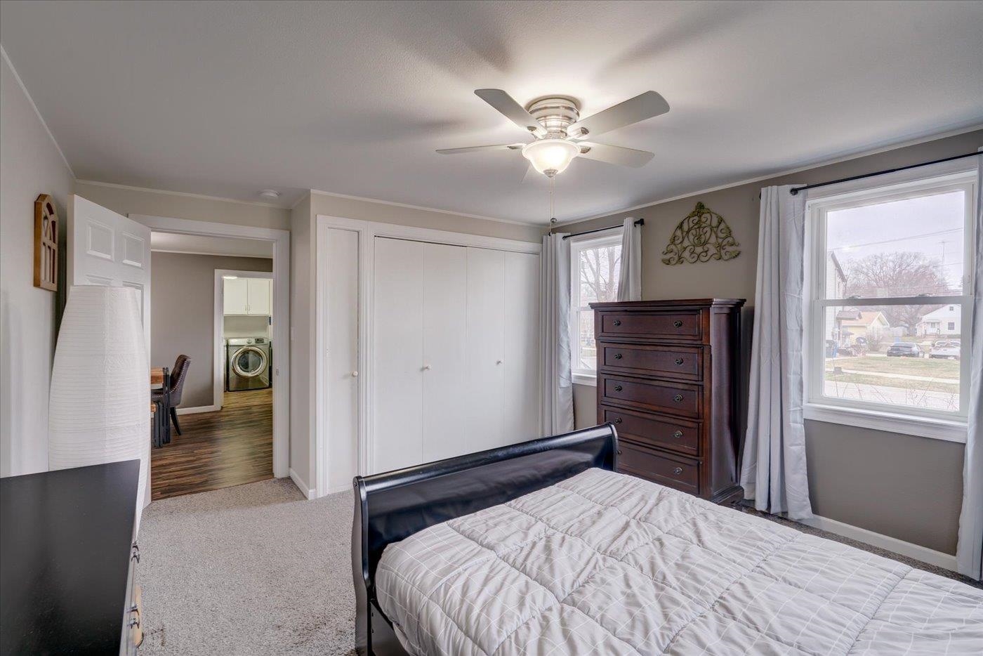 722 W Edgewater Street