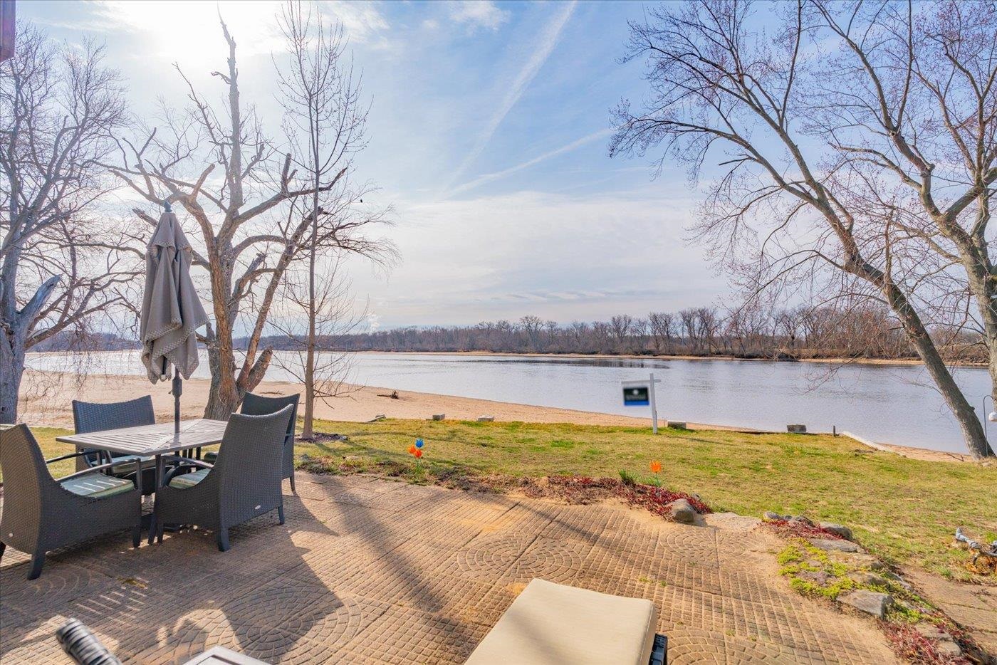722 W Edgewater Street